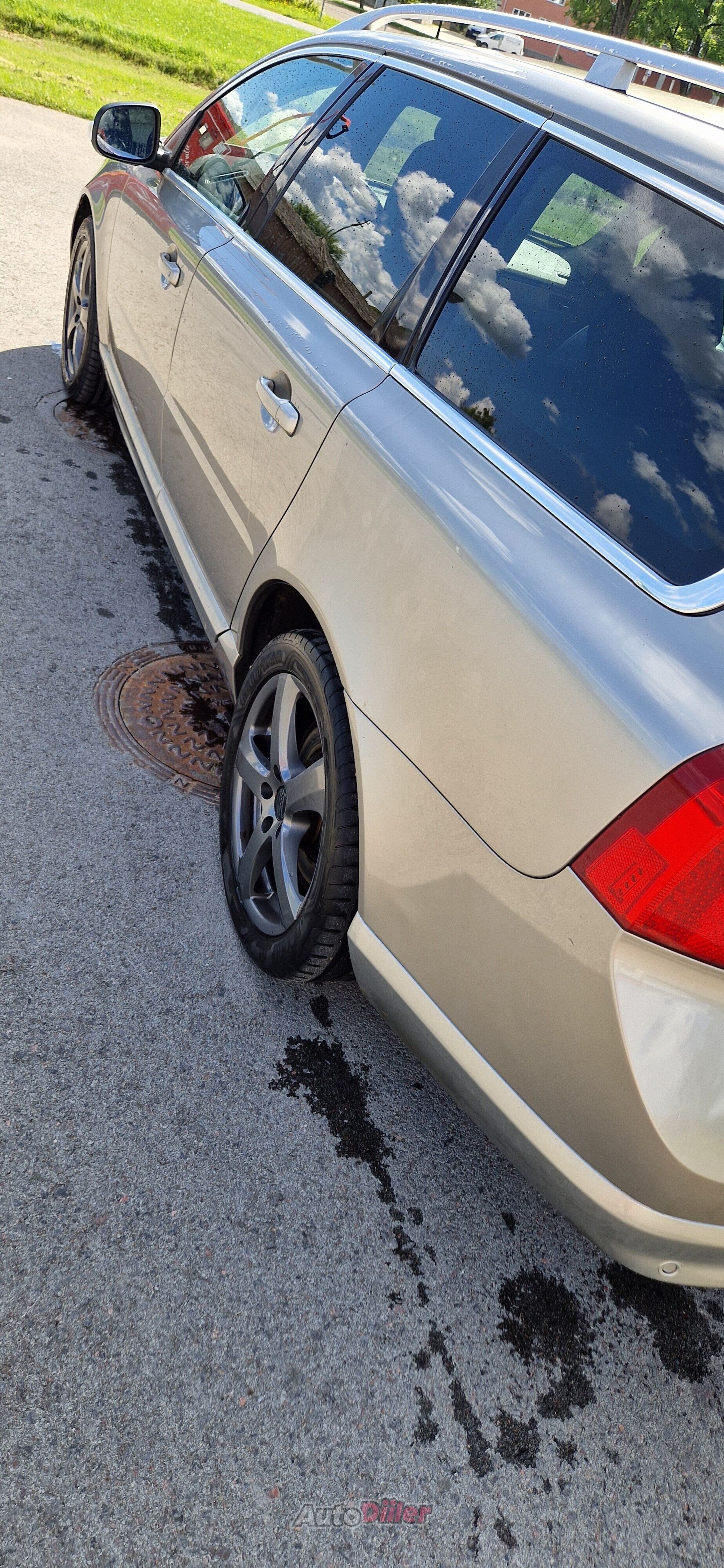 Volvo V70 2.4 136kW 2008, kuva 5/6