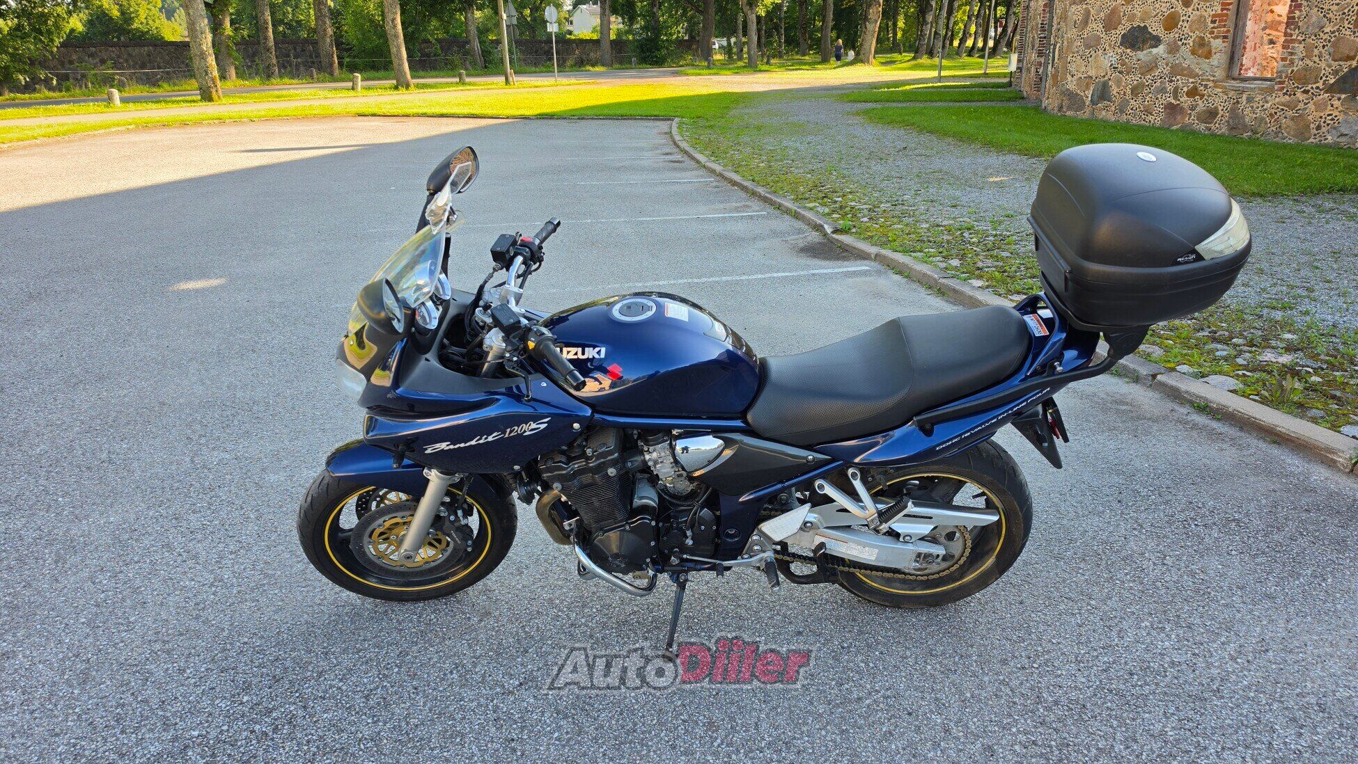Suzuki GSF Bandit 1.2 72kW 2007, kuva 2/10