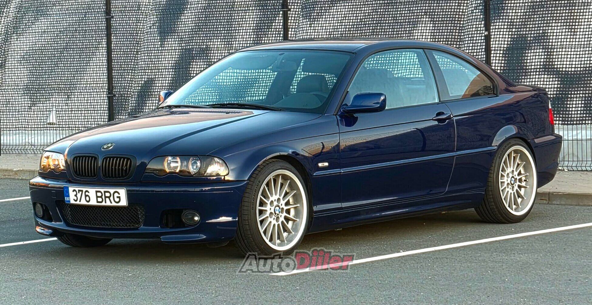 BMW 320 3.0i 2.2 170kW 2001, kuva 2/10