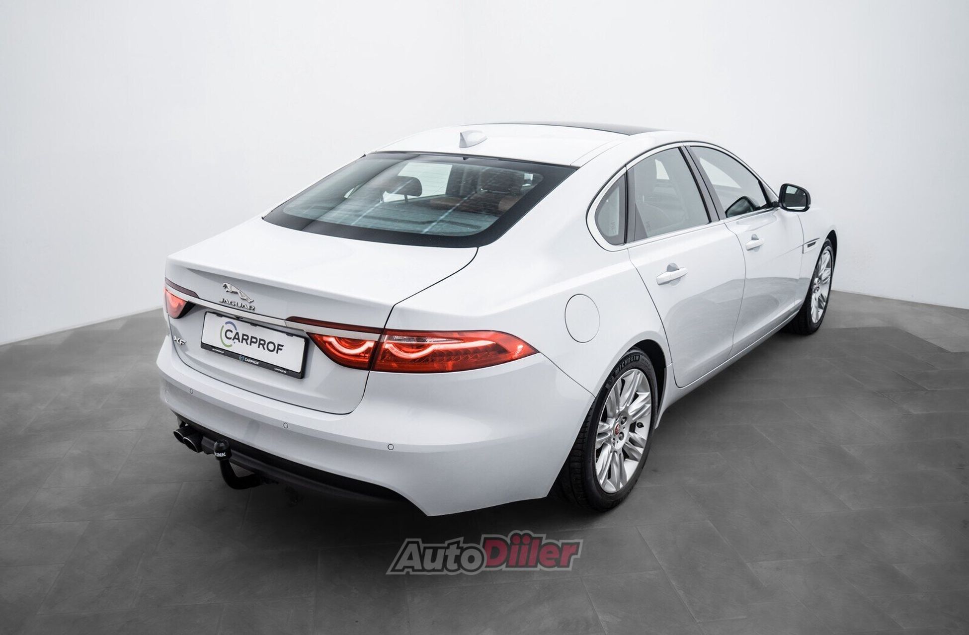 Jaguar XF 180kW 2015, kuva 3/10