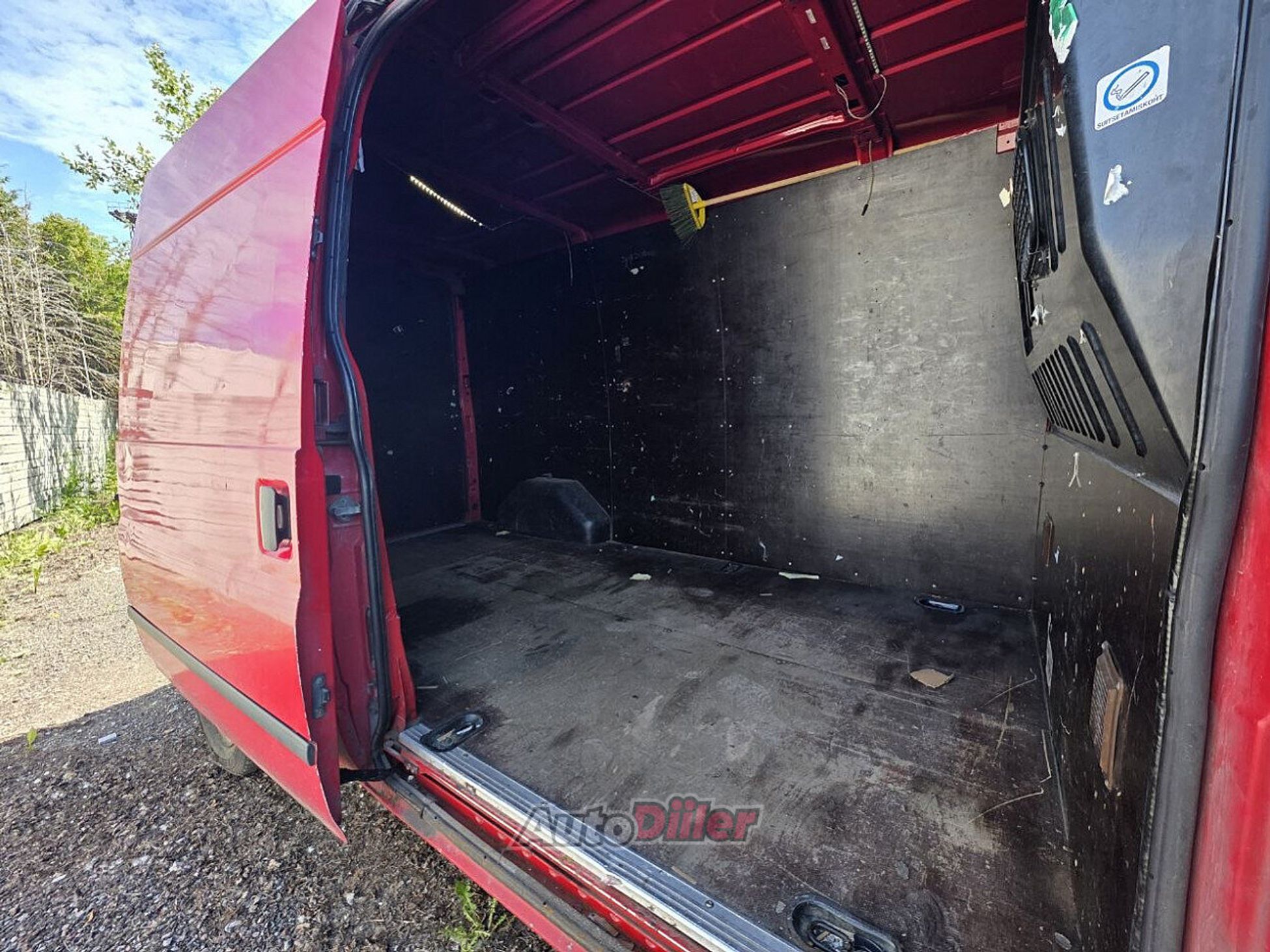 Ford Transit 2.2 85kW 2011, kuva 6/7