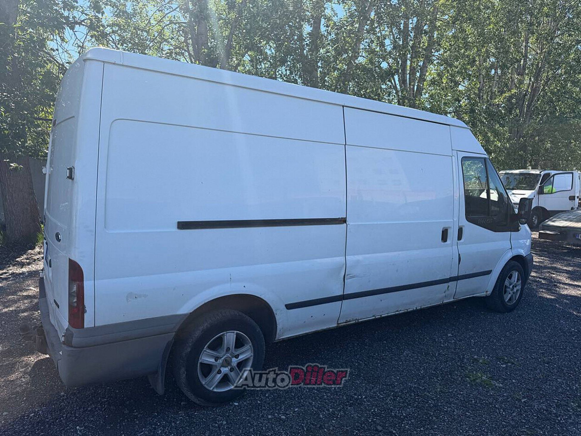 Ford Transit 2.2 103kW 2014, kuva 3/6
