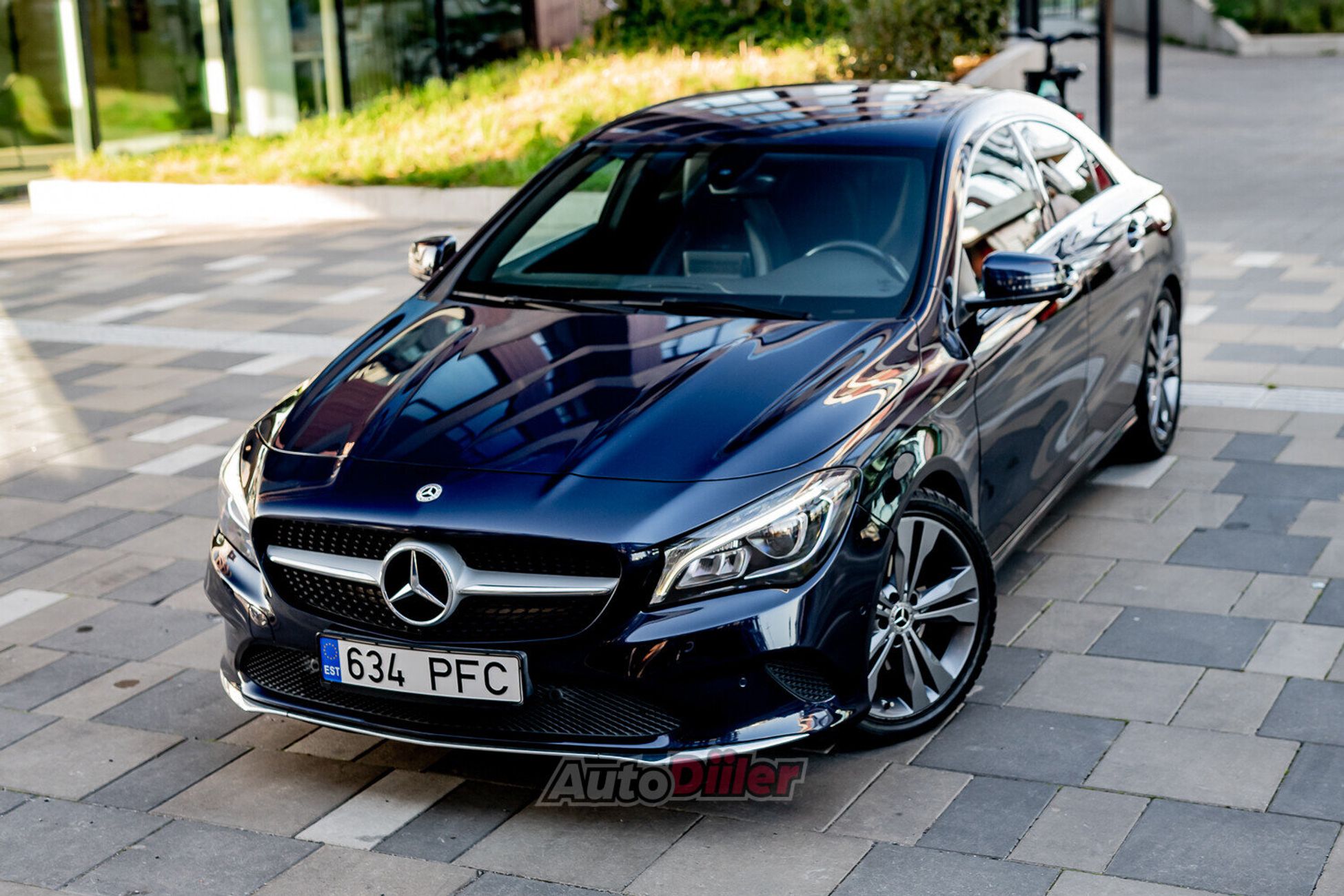 Mercedes-Benz CLA 180
