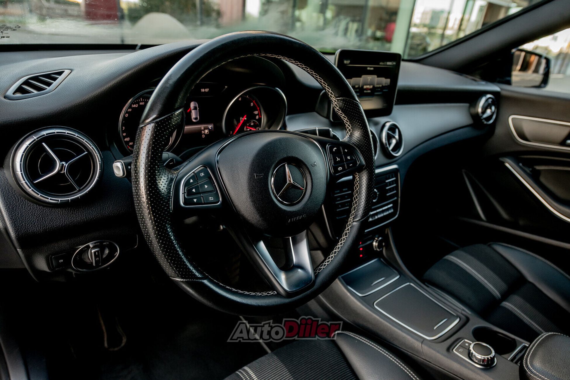 Mercedes-Benz CLA 180 1.5 80kW 2017, kuva 5/10