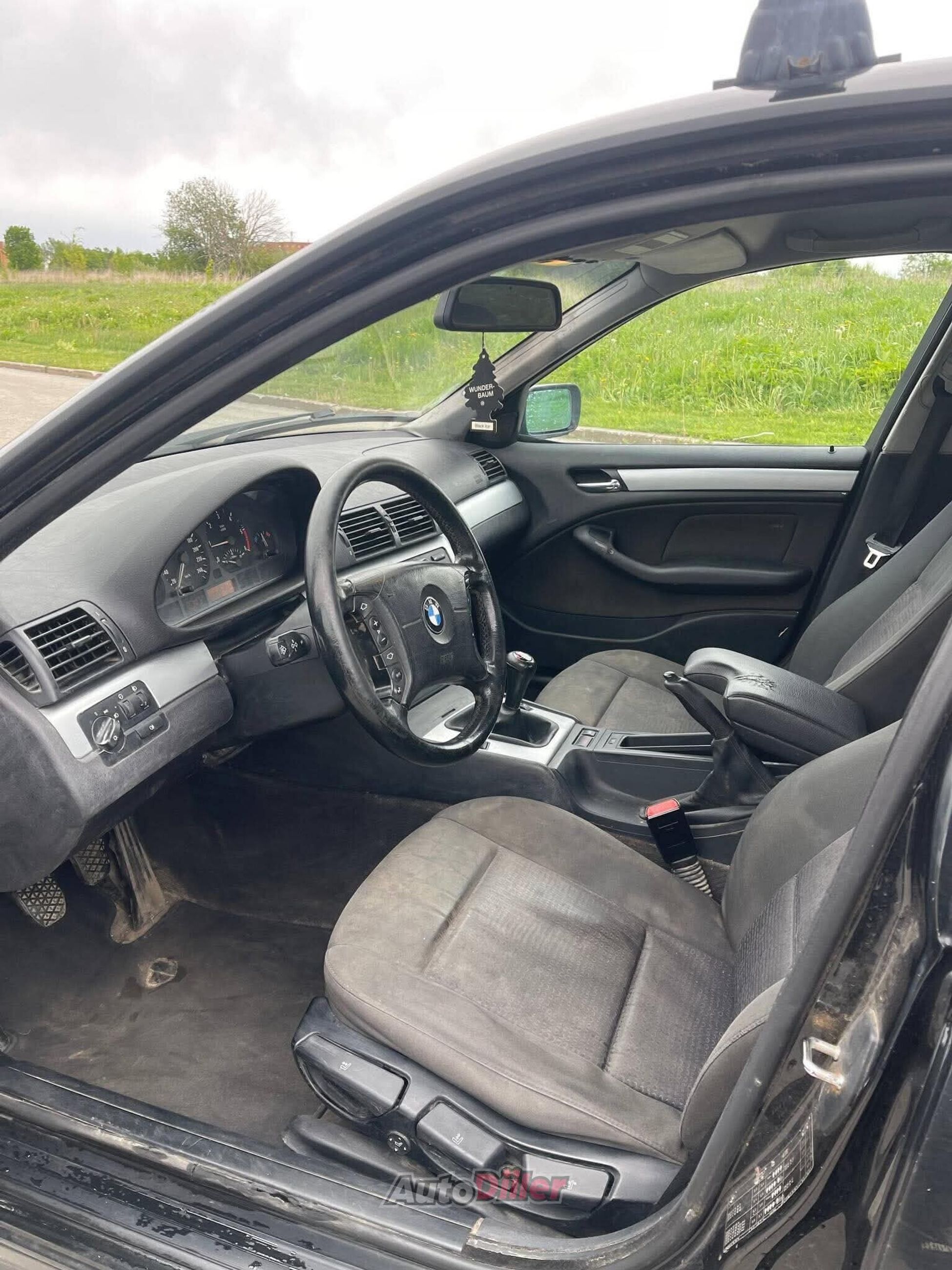 BMW 320 2.0 110kW 2004, photo 6/10