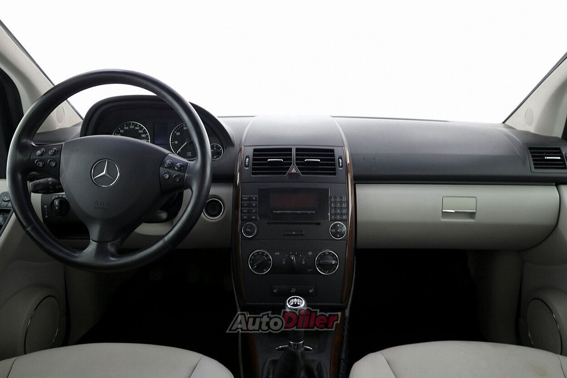 Mercedes-Benz A 170 1.7 85kW 2004, kuva 5/8