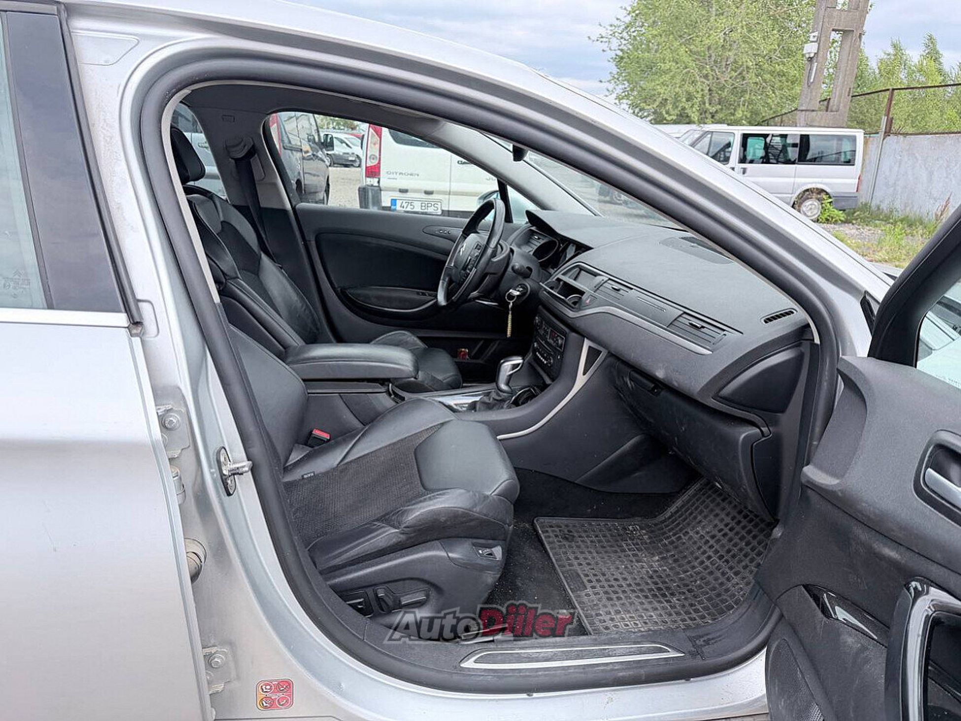 Citroen C5 2.0 100kW 2008, kuva 6/7