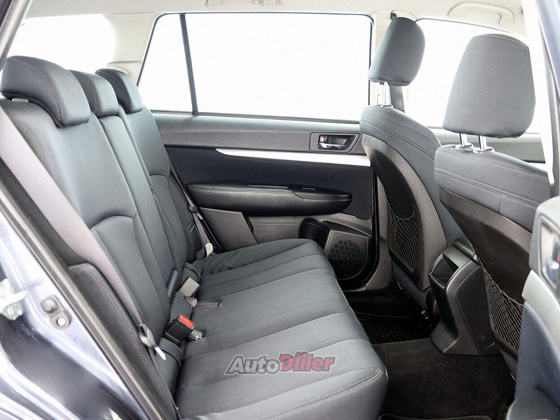 Subaru Legacy 2.5 123kW 2010, kuva 7/7