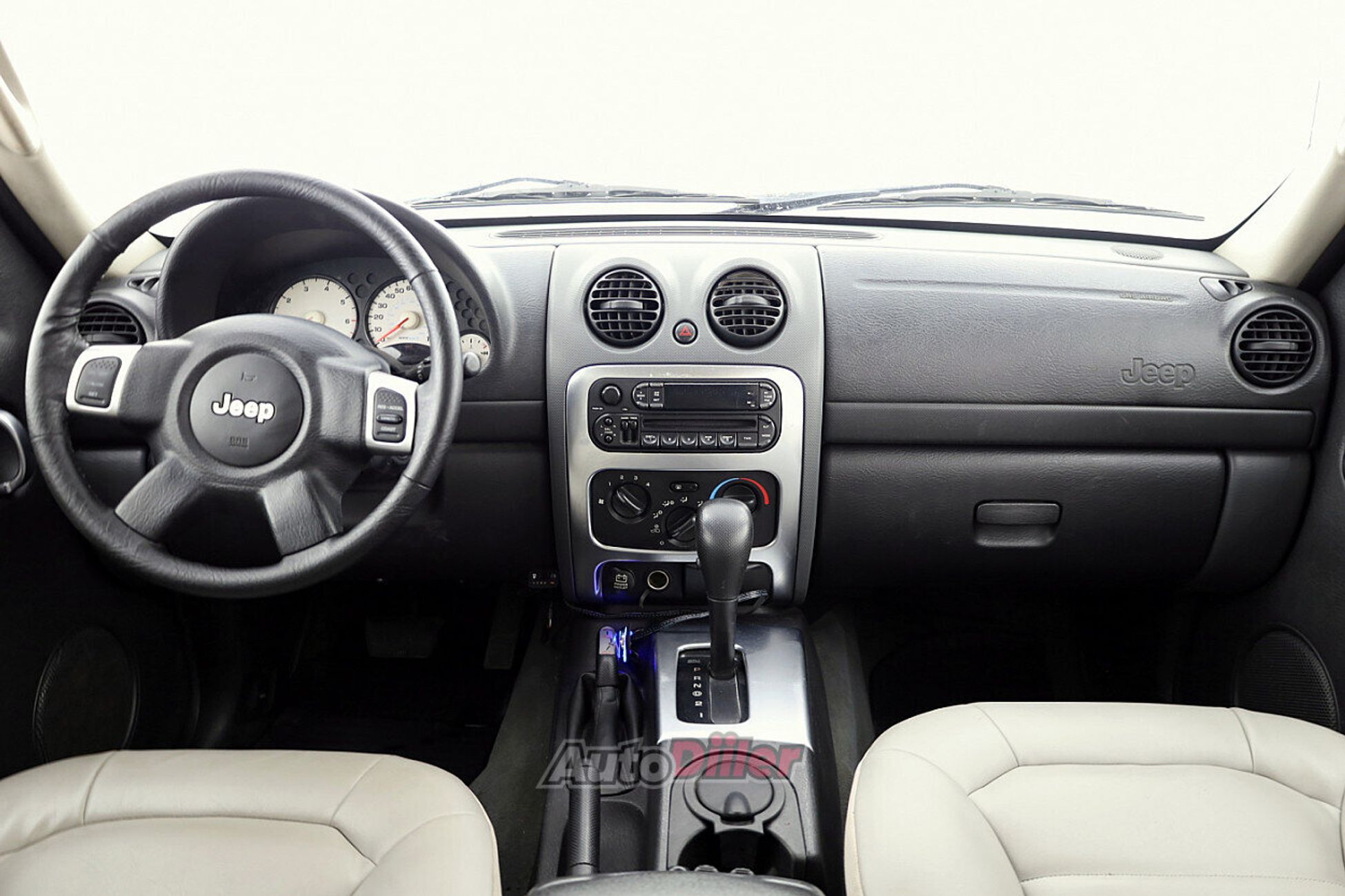 Jeep Liberty 3.7 155kW 2001, kuva 5/9