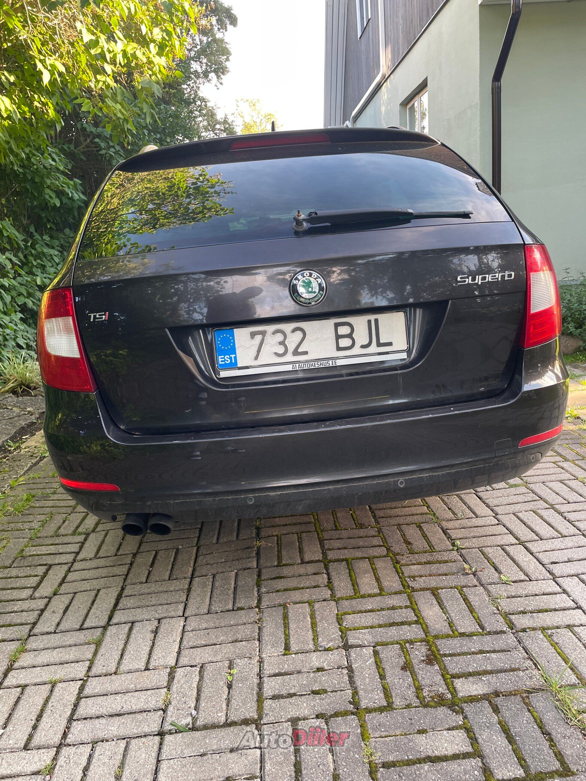 Skoda Superb 1.8 118kW 2013, photo 6/10