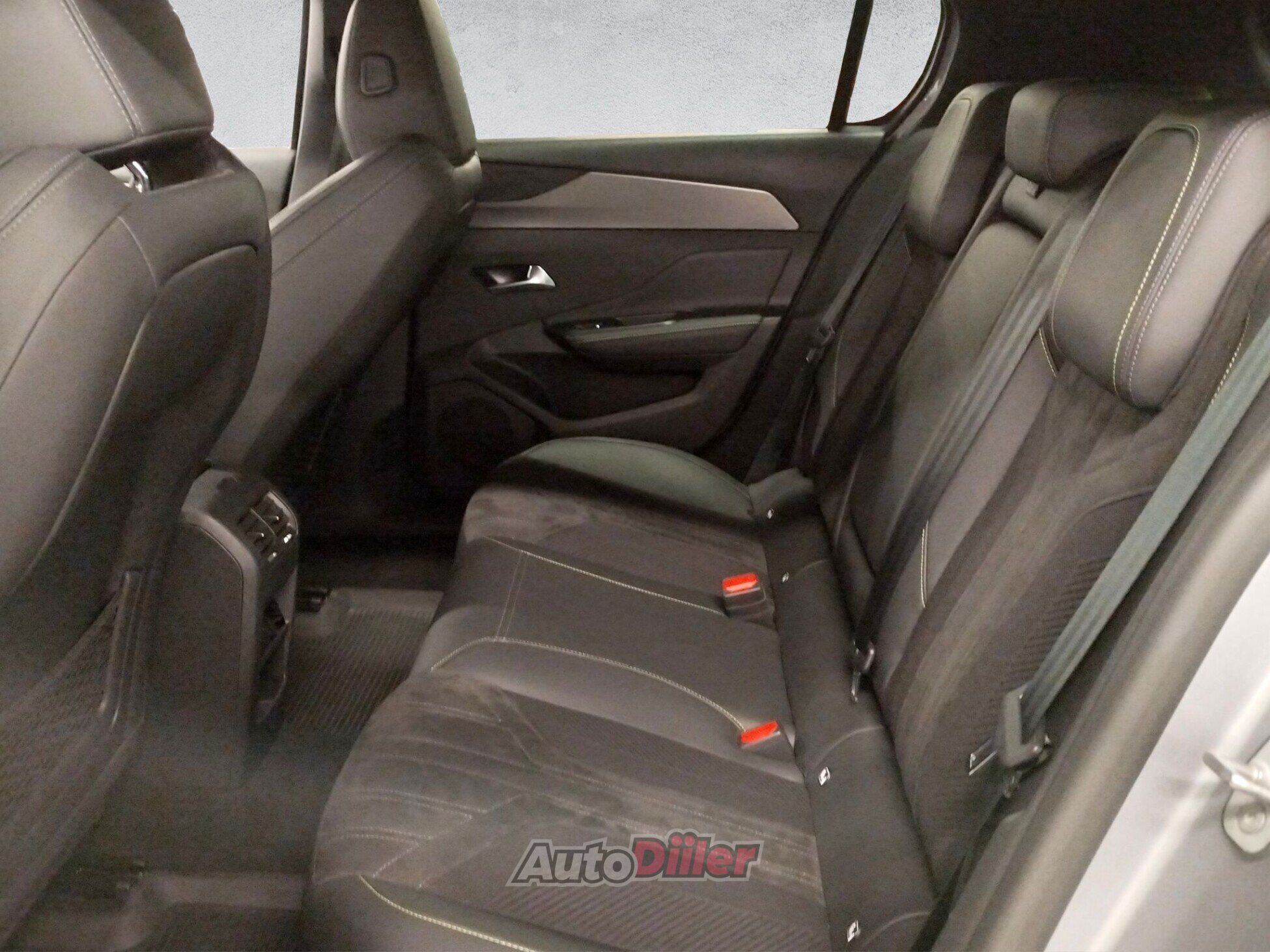 Peugeot 308 GT PureTech 130 AT8 1.2 96kW 2023, kuva 7/10
