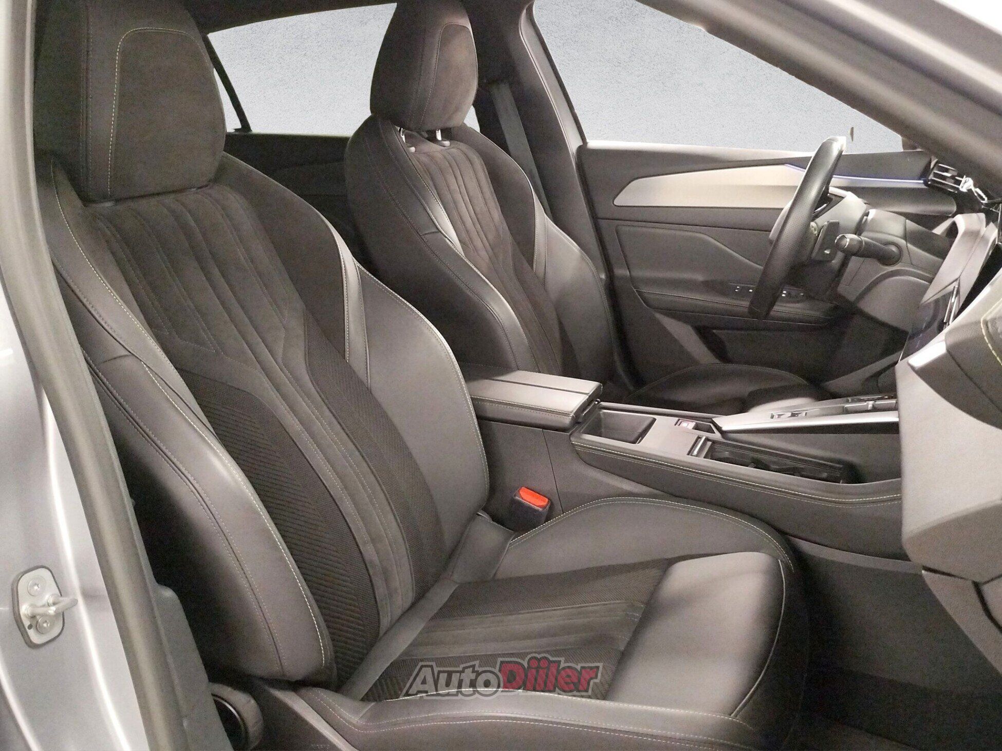 Peugeot 308 GT PureTech 130 AT8 1.2 96kW 2023, kuva 6/10