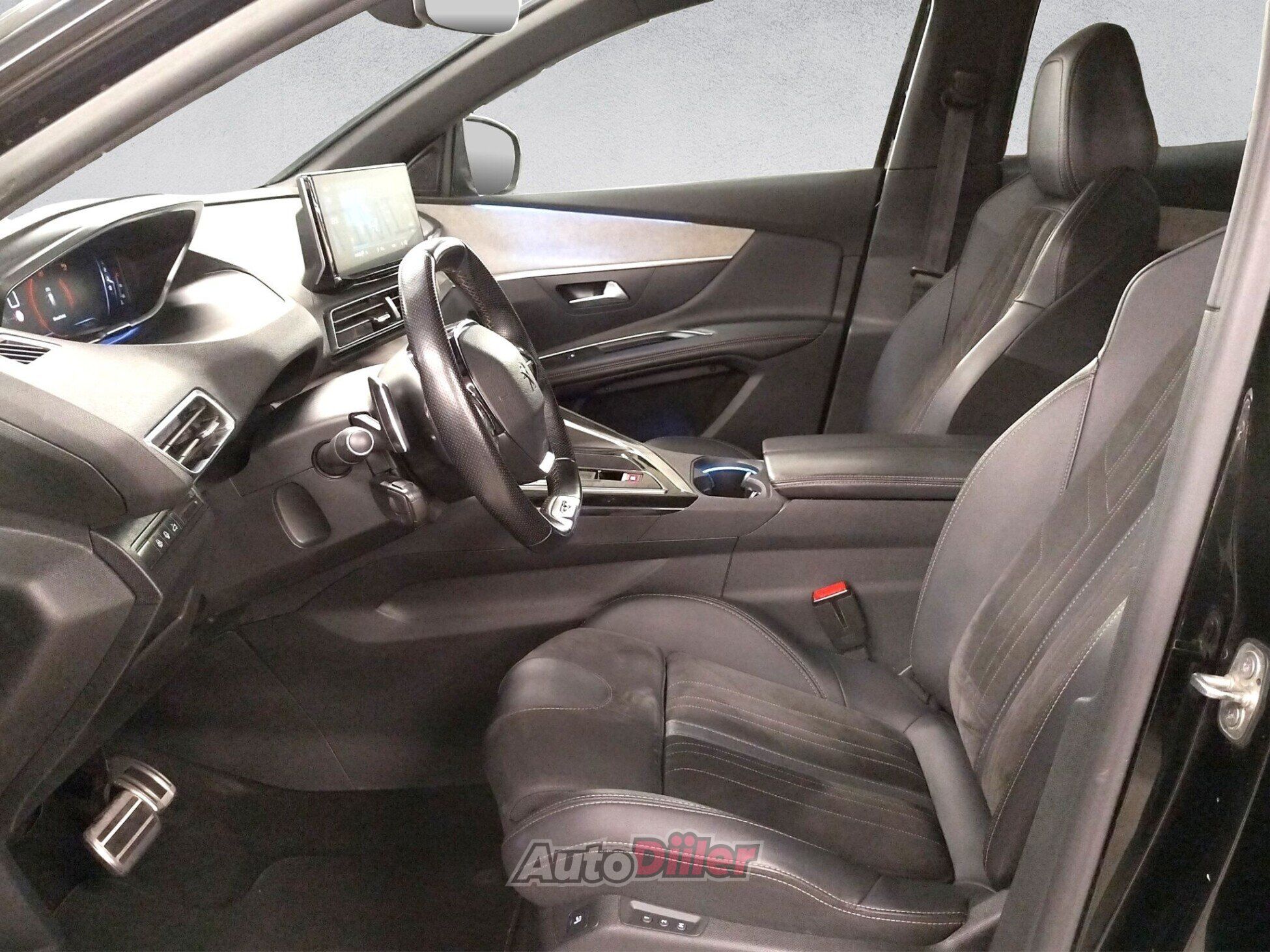 Peugeot 3008 Diesel, Automatic 1.5 96kW 2023, photo 3/10