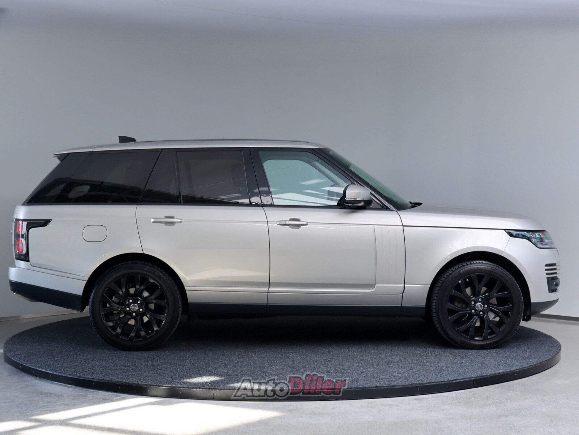 Land Rover Range Rover Vogue 3.0 202kW 2018, photo 6/10