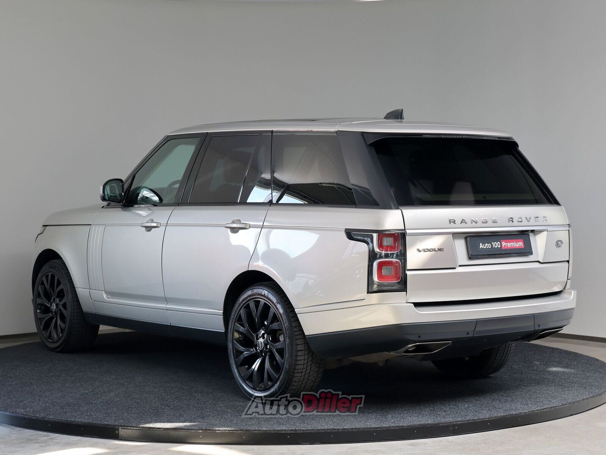 Land Rover Range Rover Vogue 3.0 202kW 2018, photo 4/10