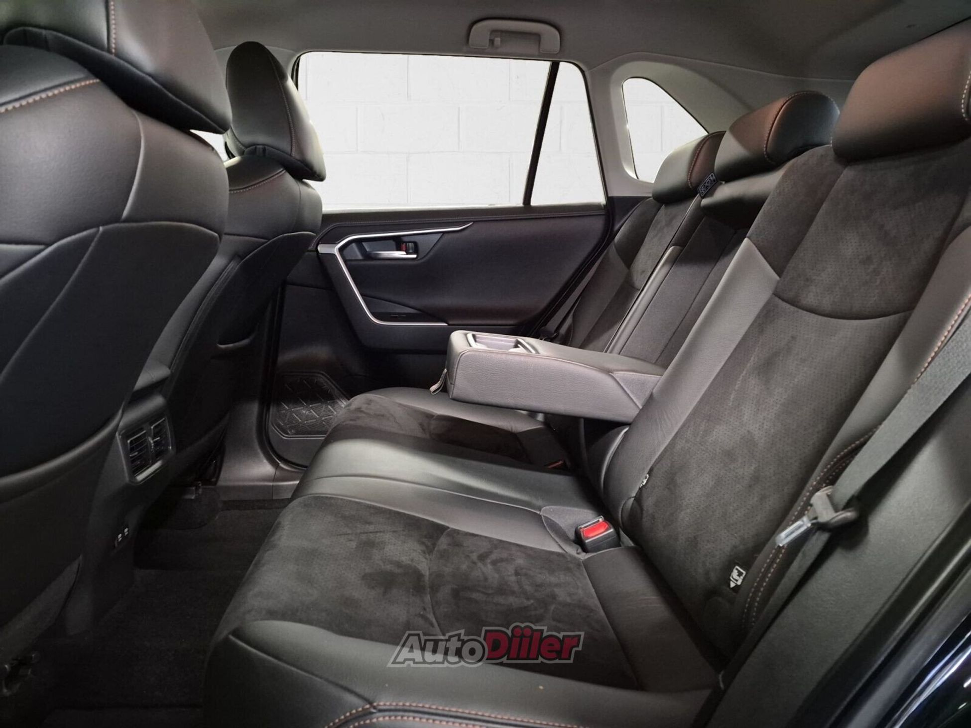Toyota RAV4 2021, kuva 7/10