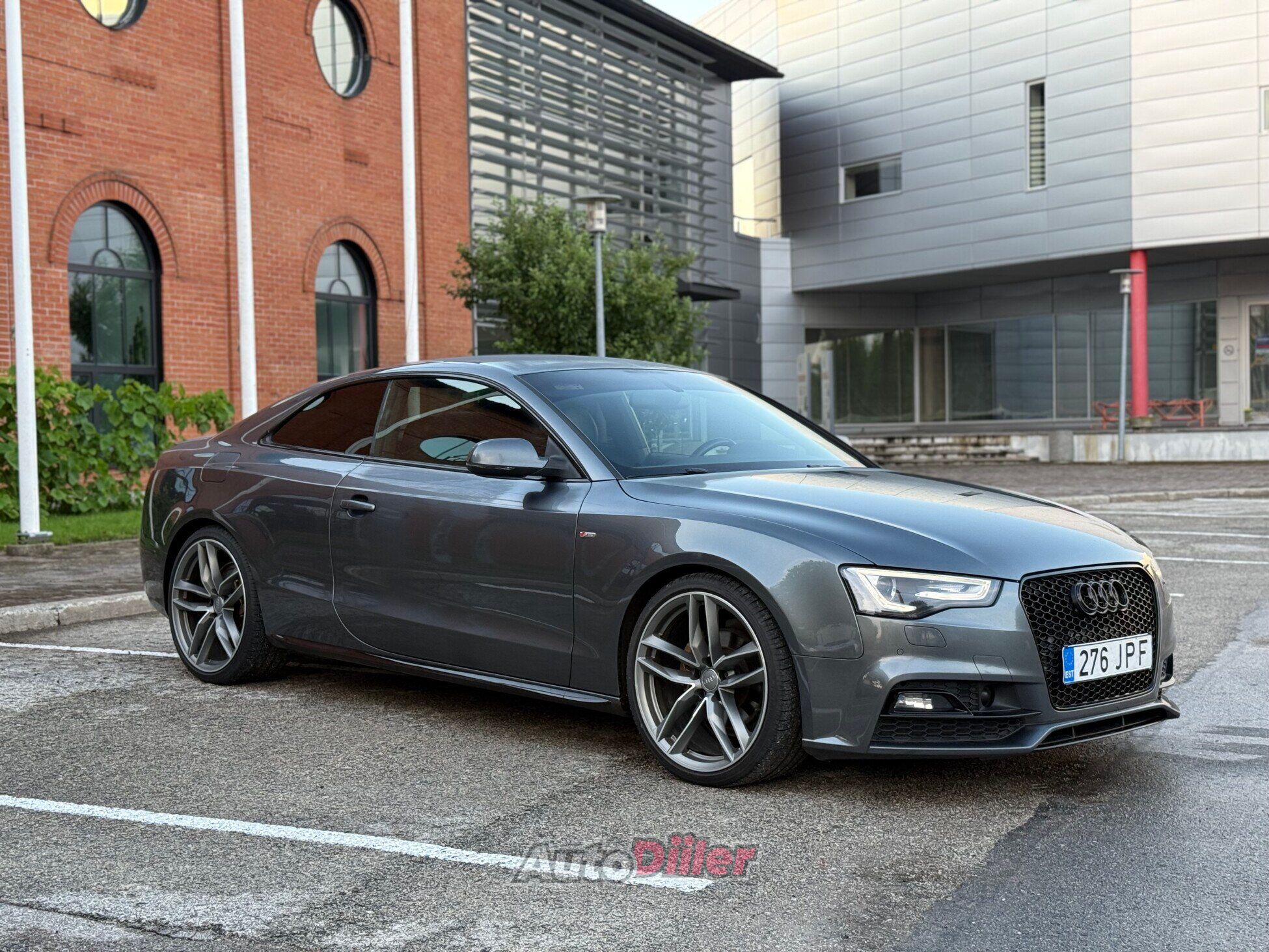 Audi A5 S-line 2.0 140kW 2016, photo 3/10