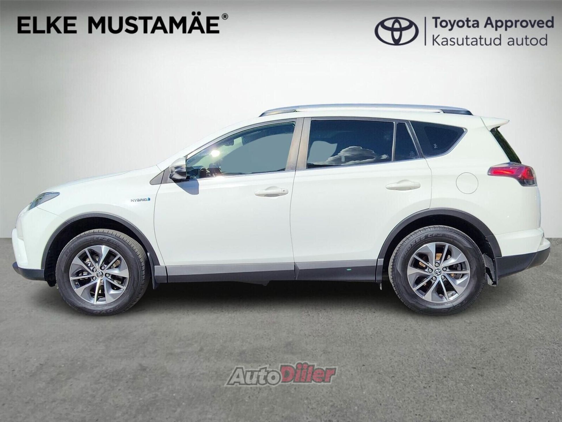 Toyota RAV4 Luxury 2.5 114kW 2017, kuva 3/10