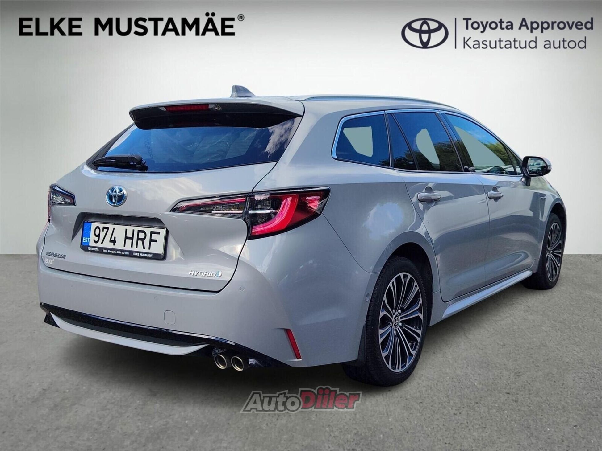 Toyota Corolla Luxury 2.0 112kW 2021, kuva 2/10