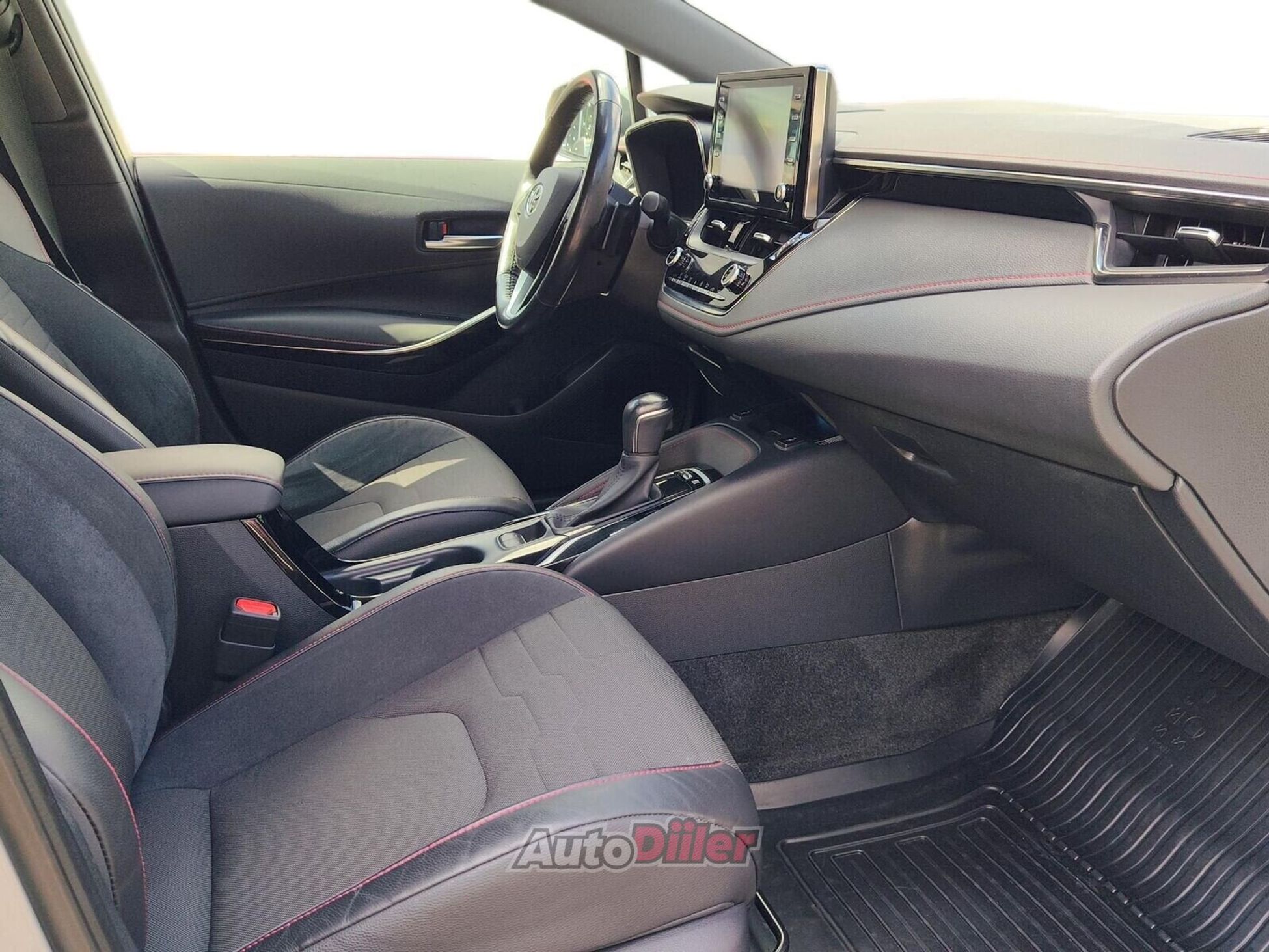 Toyota Corolla Luxury 2.0 112kW 2021, kuva 6/10