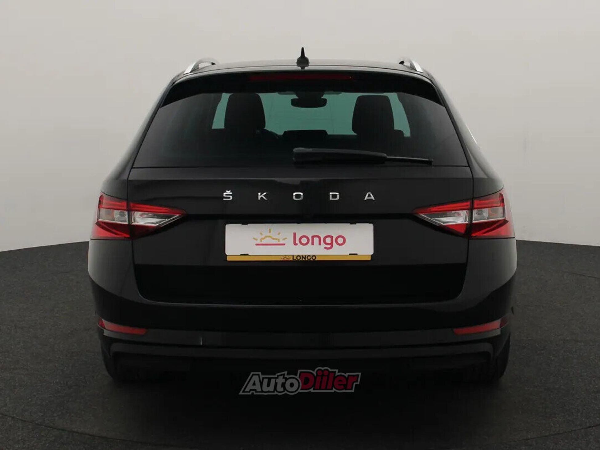 Skoda Superb Style 1.4 160kW 2020, kuva 5/10
