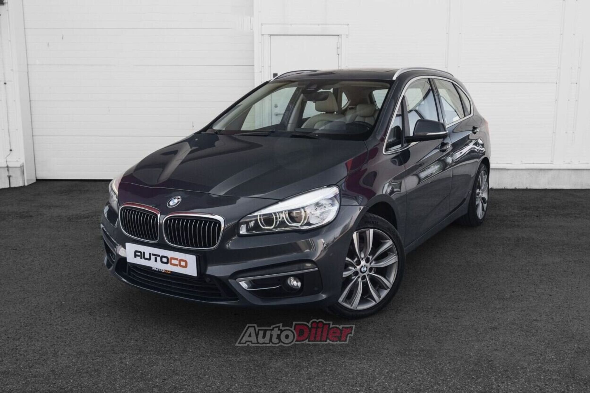 BMW 218