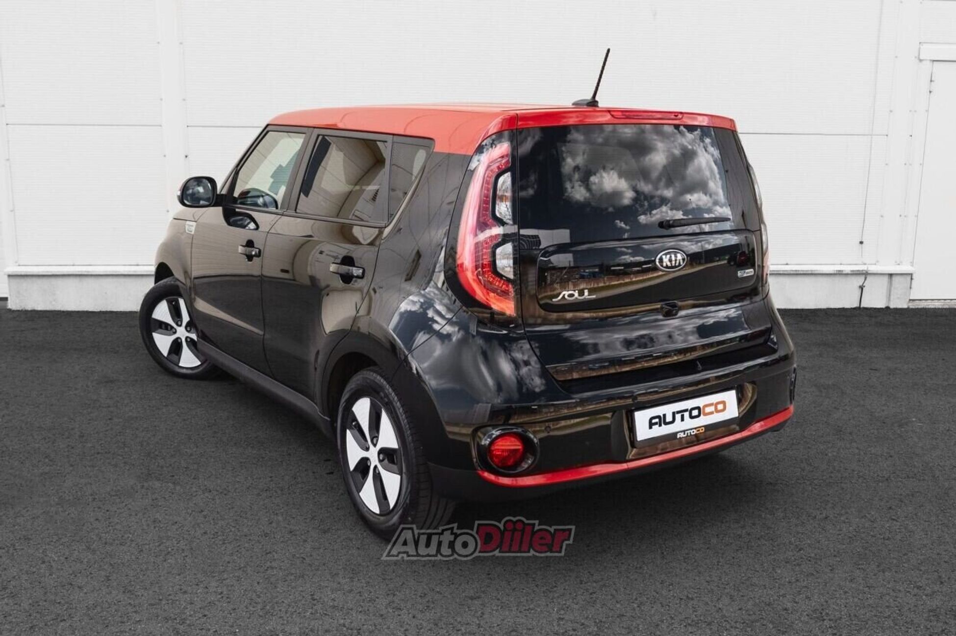 Kia Soul EV Ultimate Facelift 81kW 2017, kuva 6/10
