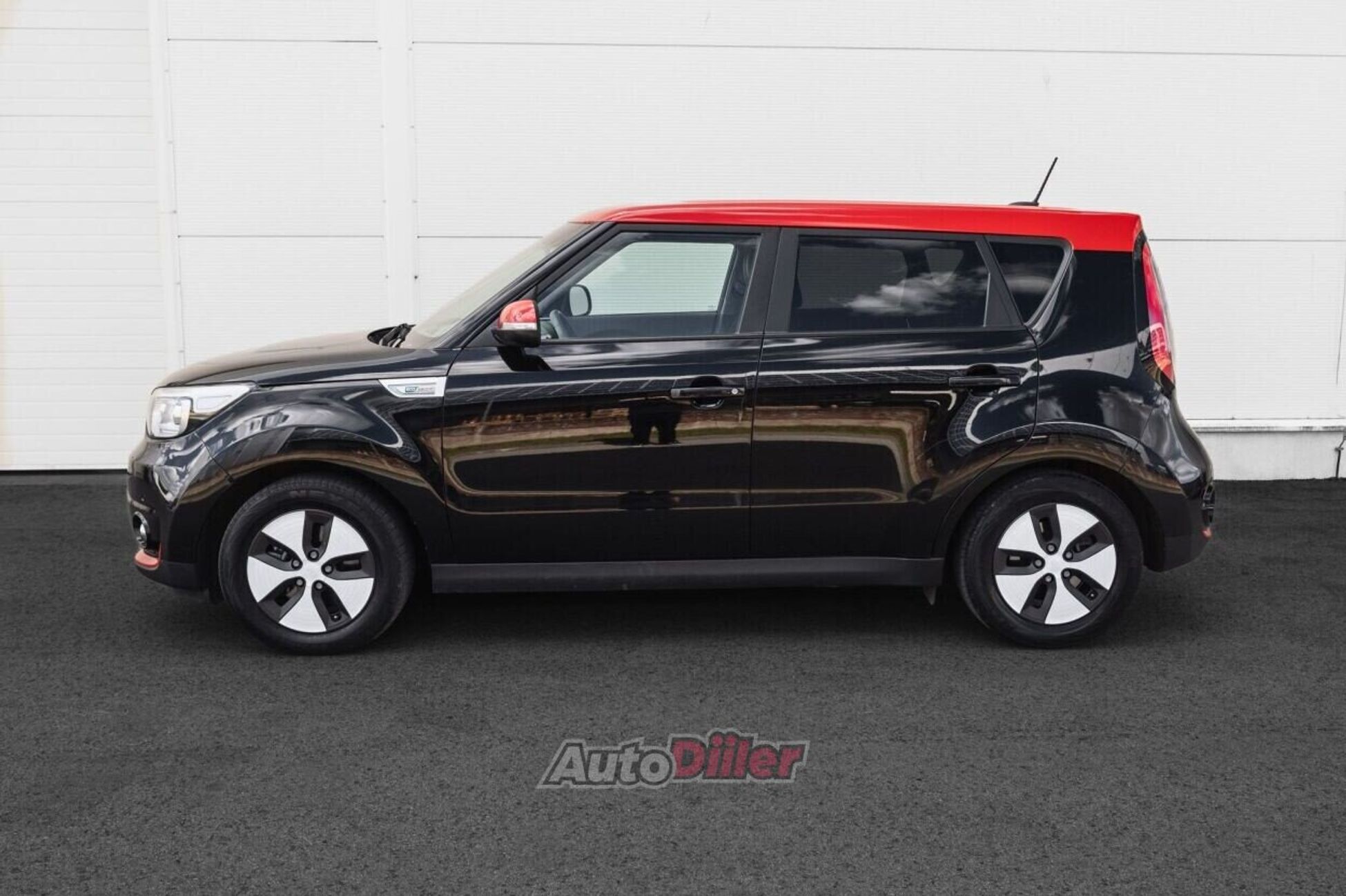 Kia Soul EV Ultimate Facelift 81kW 2017, kuva 5/10