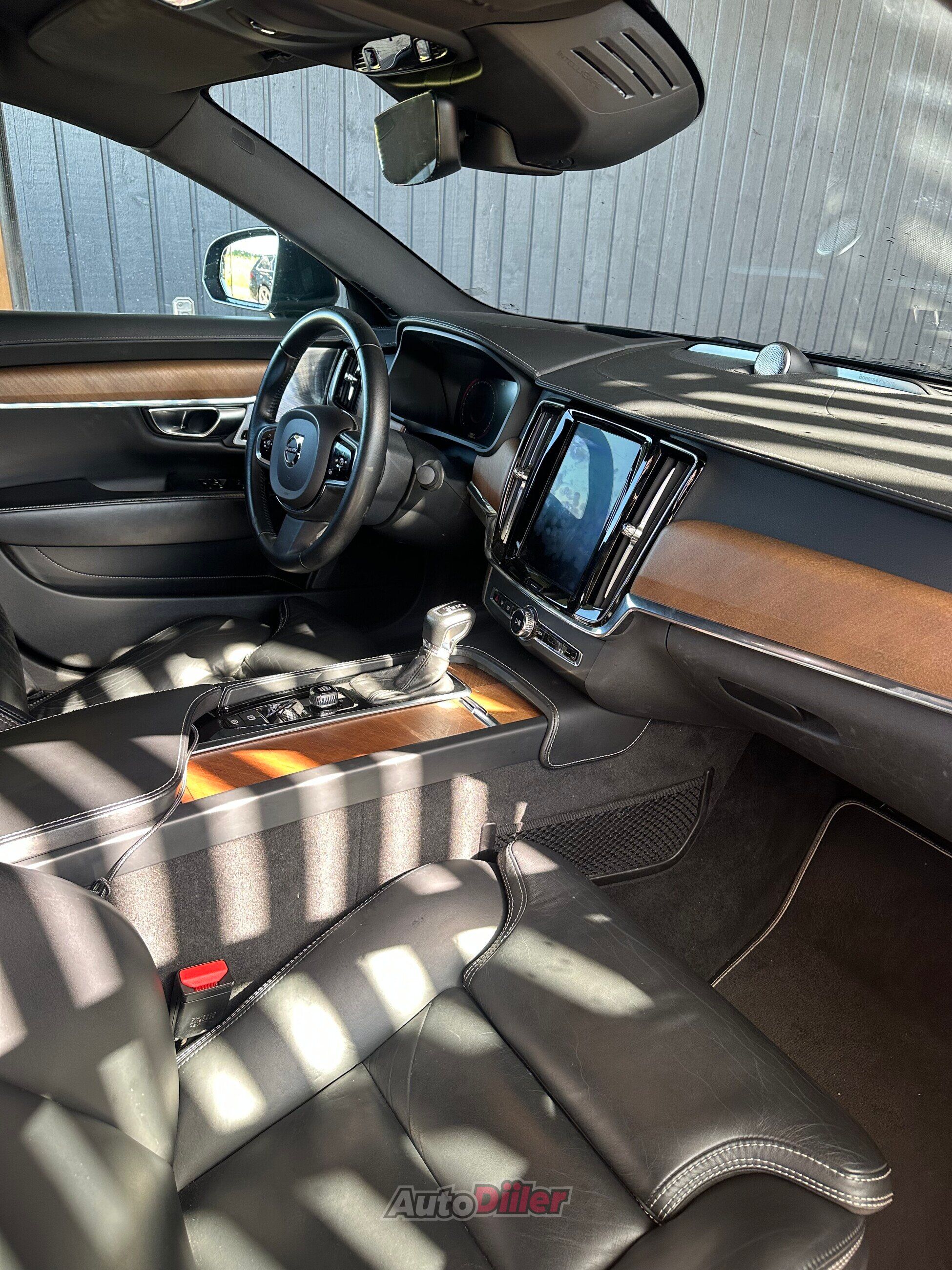 Volvo S90 Inscription 2.0 173kW 2019, kuva 7/9