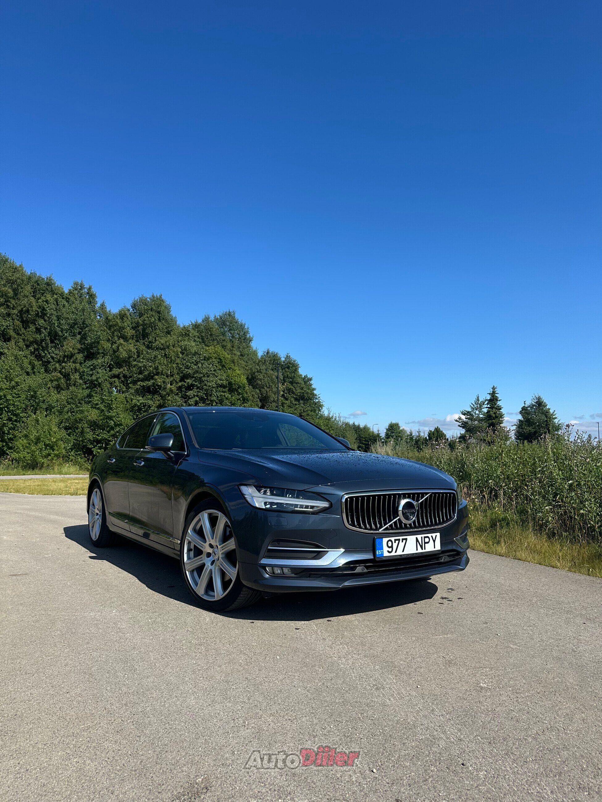 Volvo S90