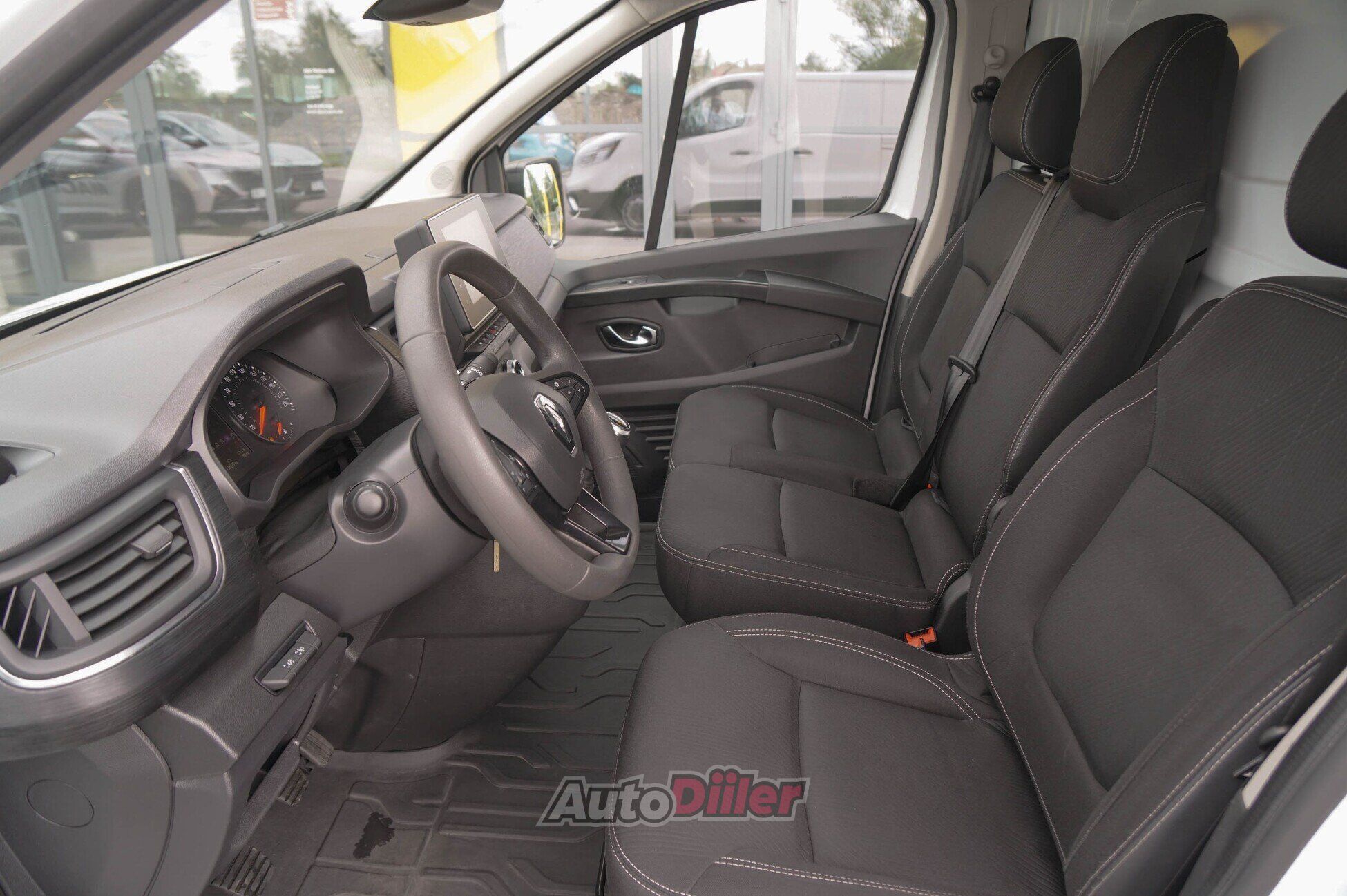 Renault Trafic 2024, kuva 7/10