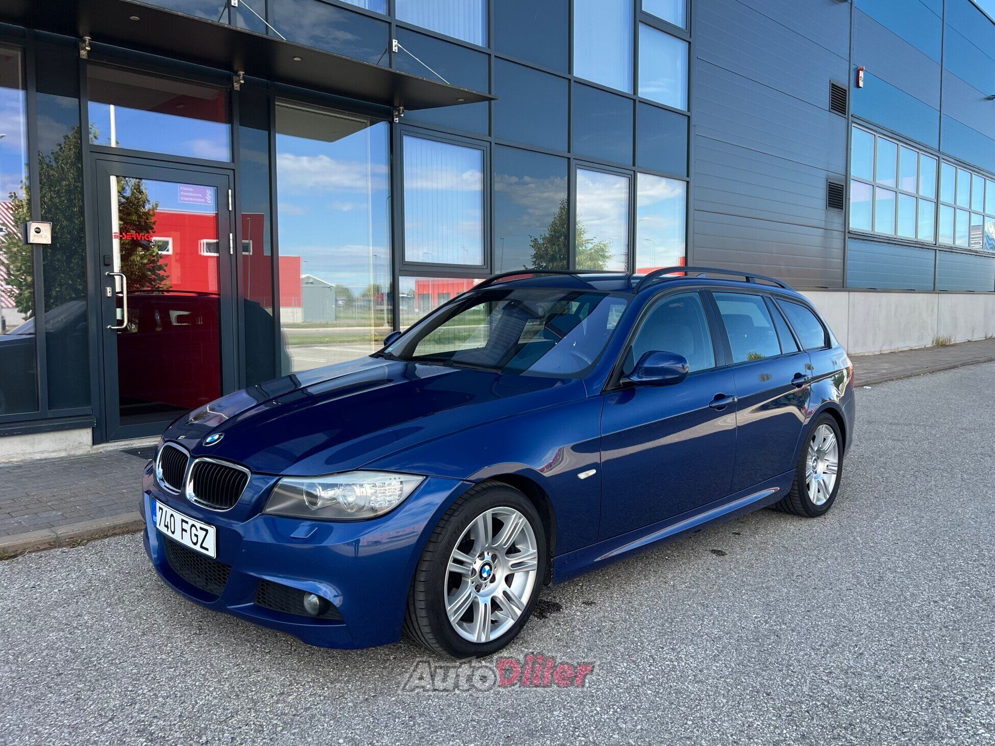 BMW 320