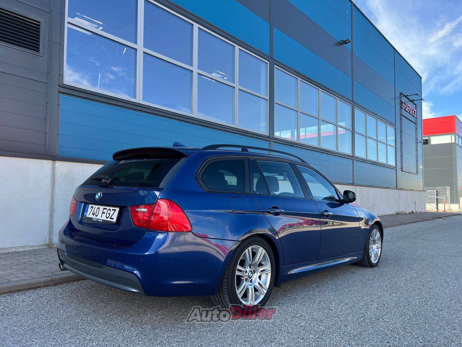 BMW 320 M-Pakett 2.0 130kW 2009, kuva 4/6