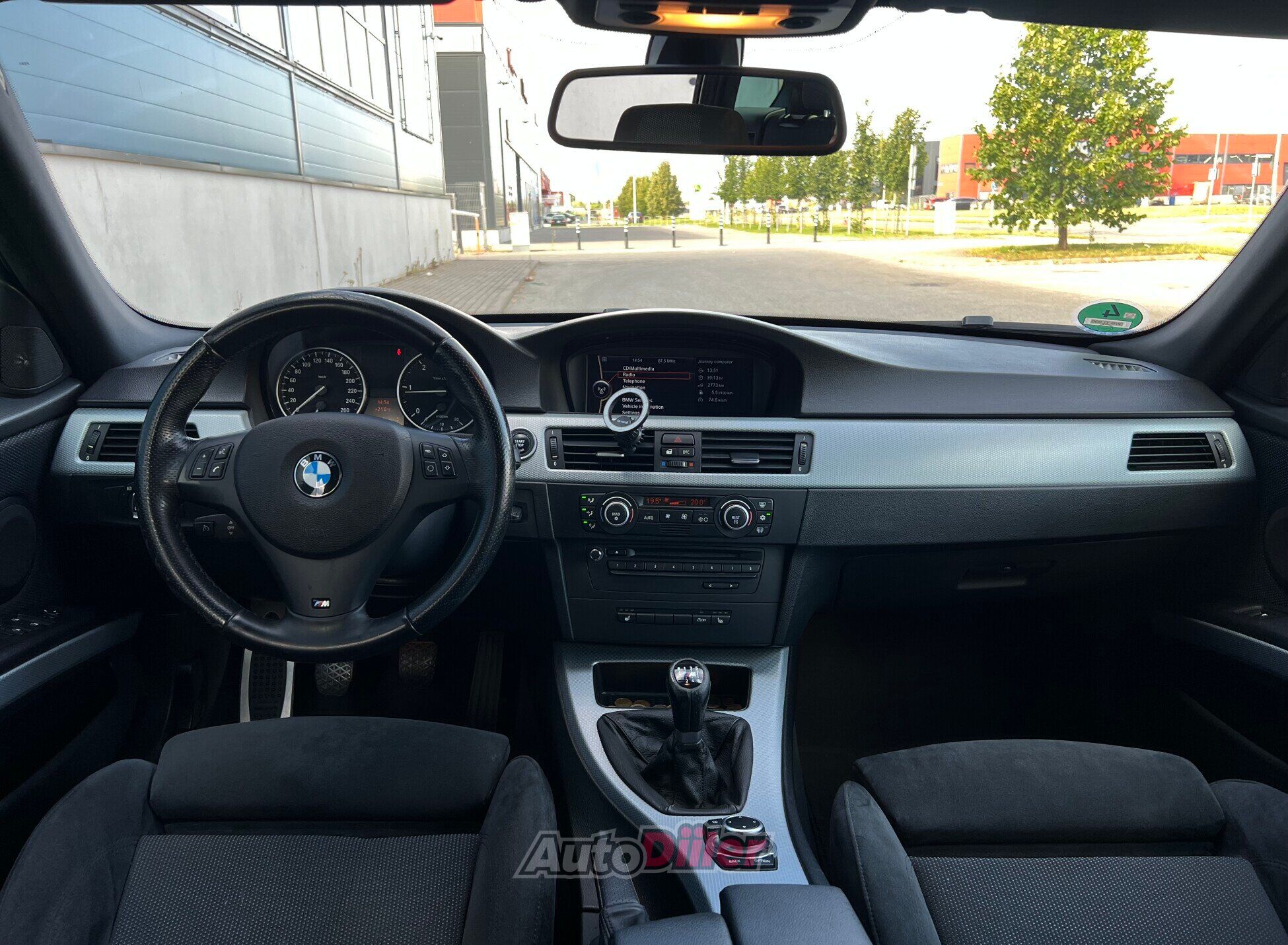 BMW 320 M-Pakett 2.0 130kW 2009, kuva 5/6