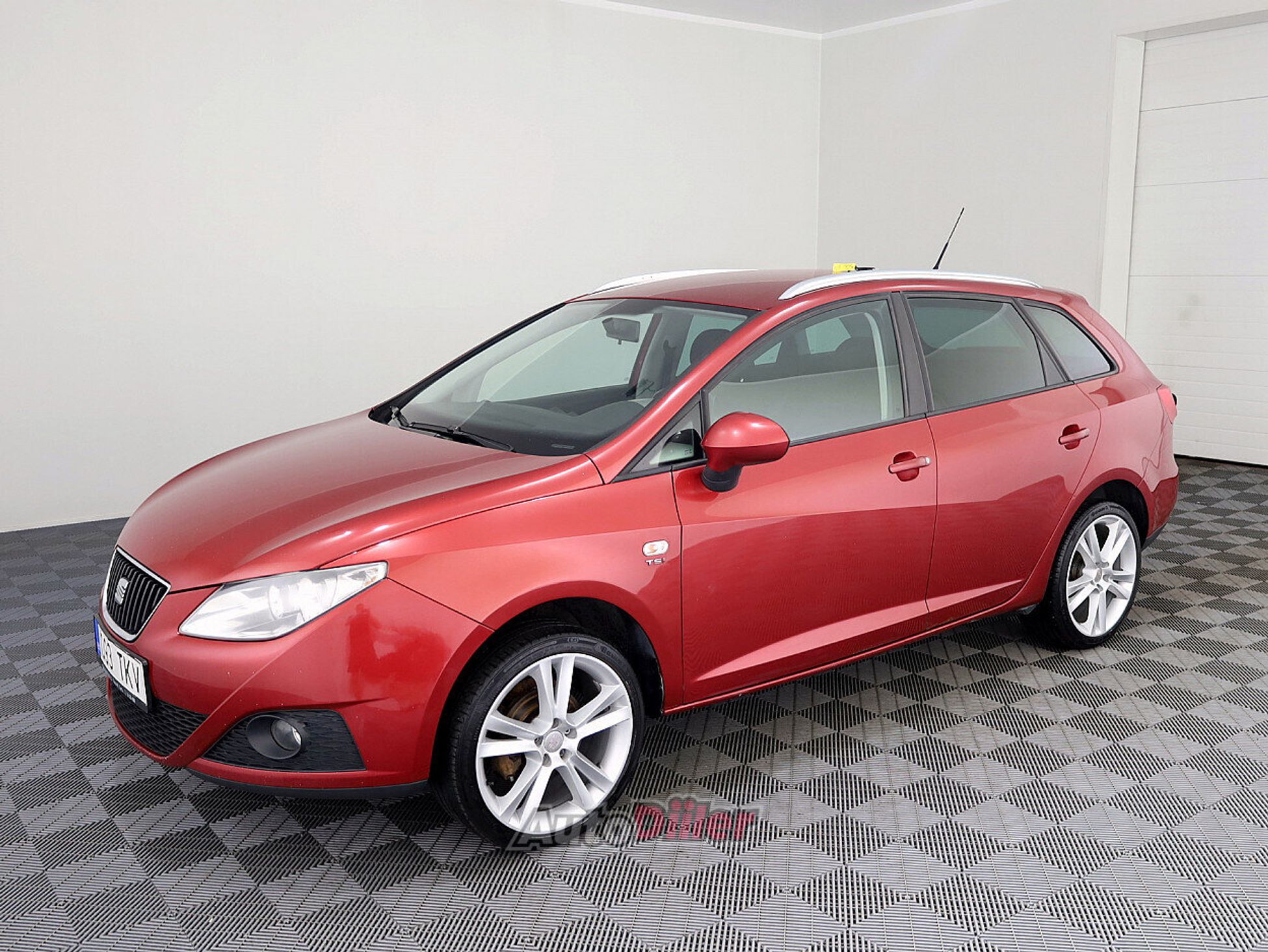 SEAT Ibiza 1.2 77kW 2011, kuva 2/8