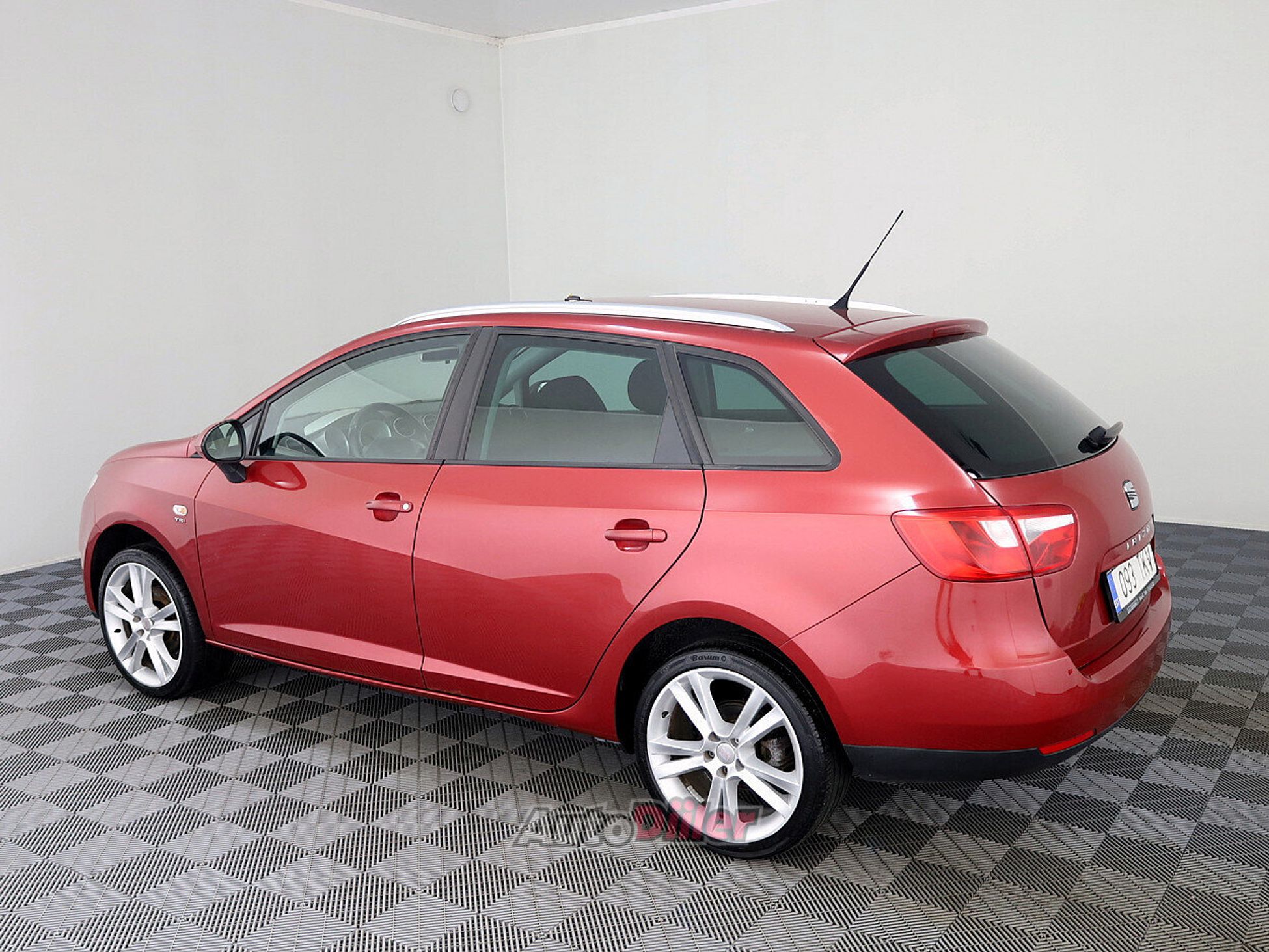 SEAT Ibiza 1.2 77kW 2011, kuva 4/8