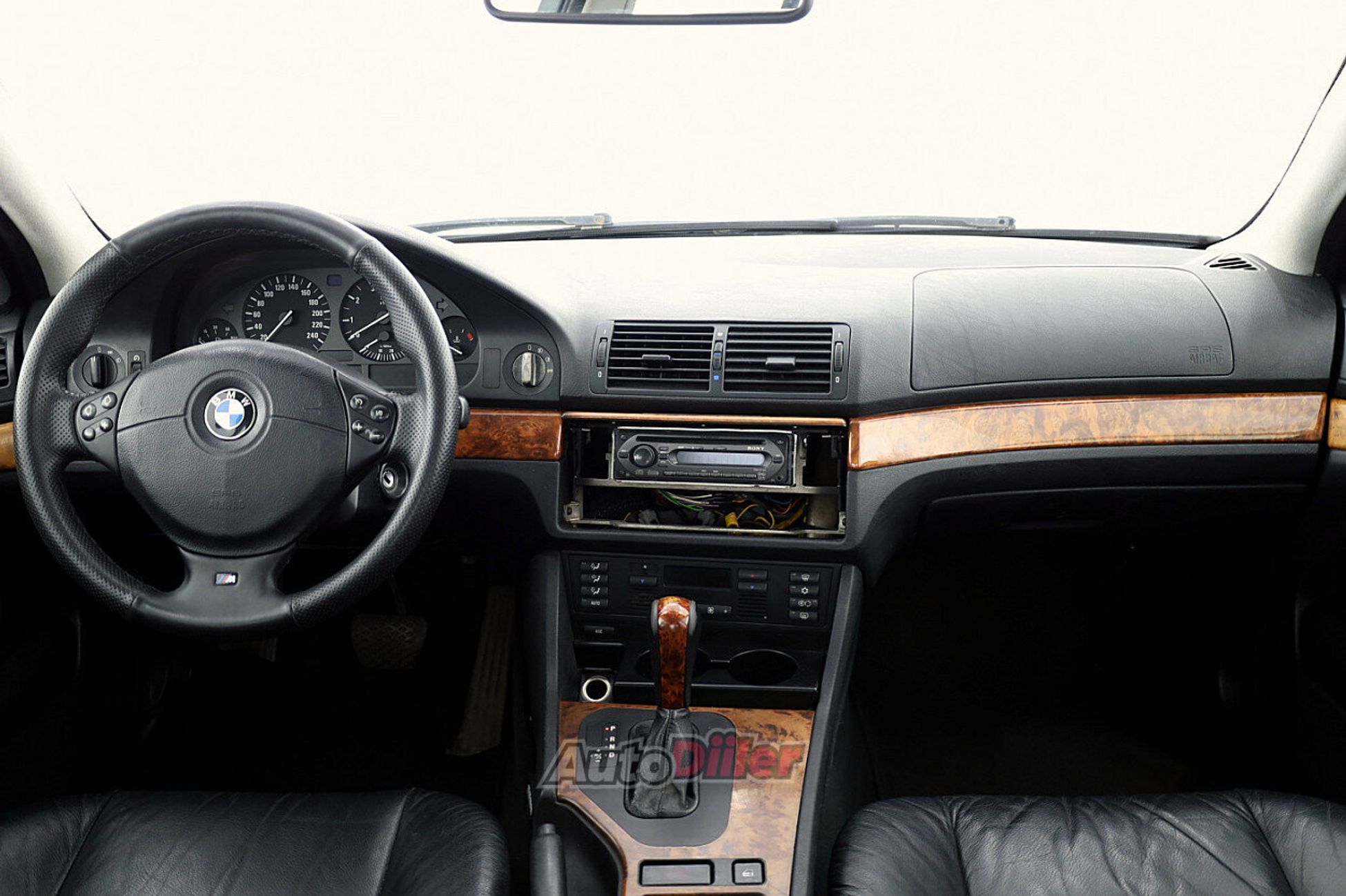 BMW 523 2.5 125kW 1998, kuva 5/9