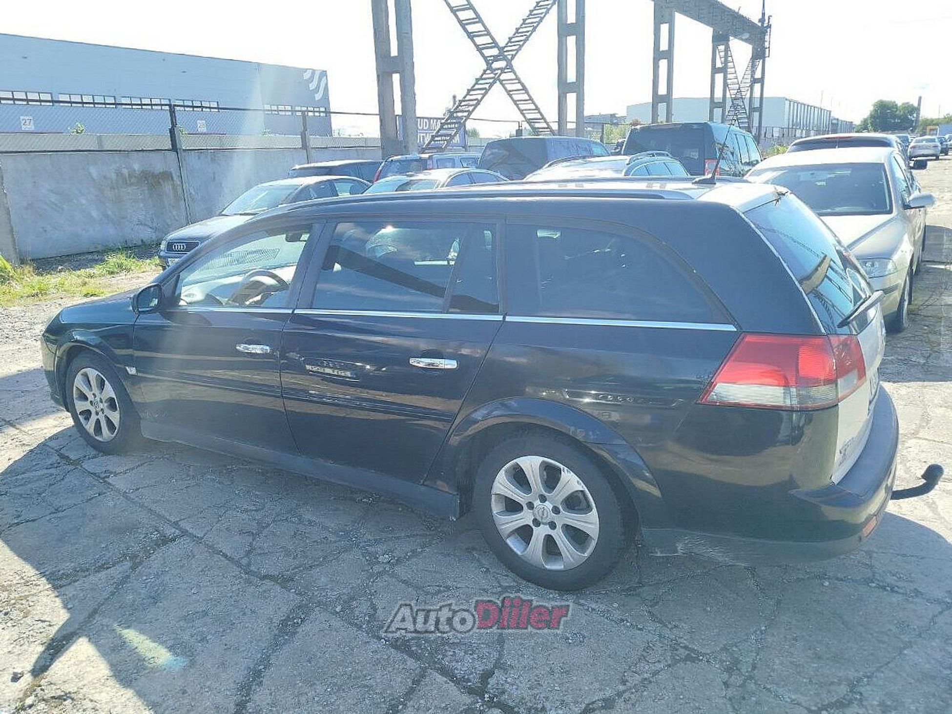 Opel Vectra 1.9 110kW 2008, kuva 4/7