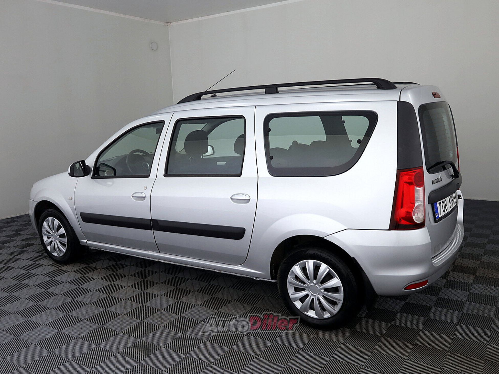 Dacia Logan 1.6 77kW 2012, kuva 4/8