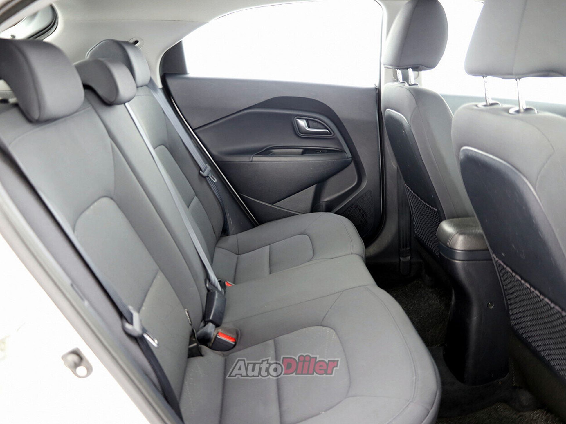 Kia Rio 1.1 55kW 2012, kuva 7/7