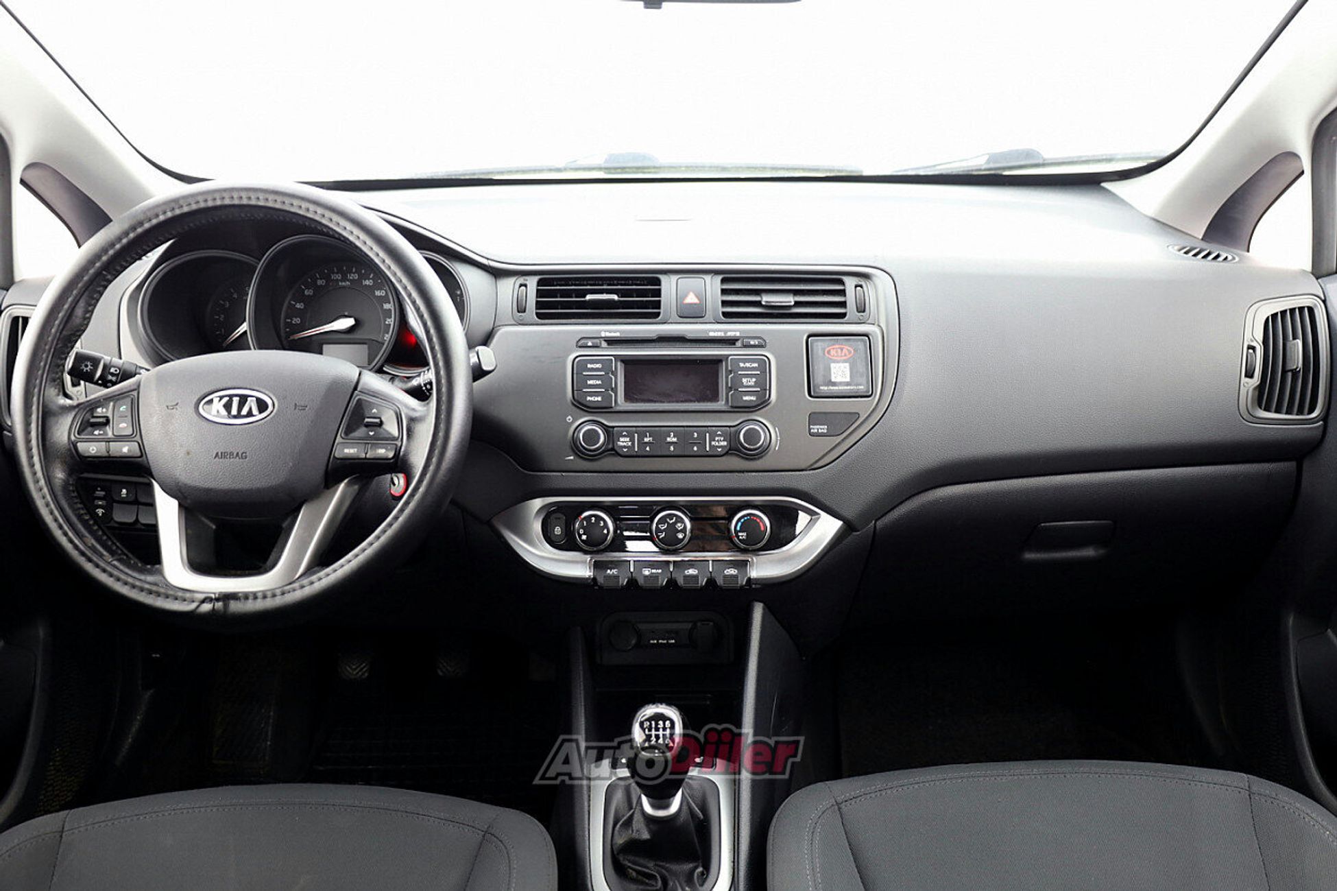 Kia Rio 1.1 55kW 2012, kuva 5/7