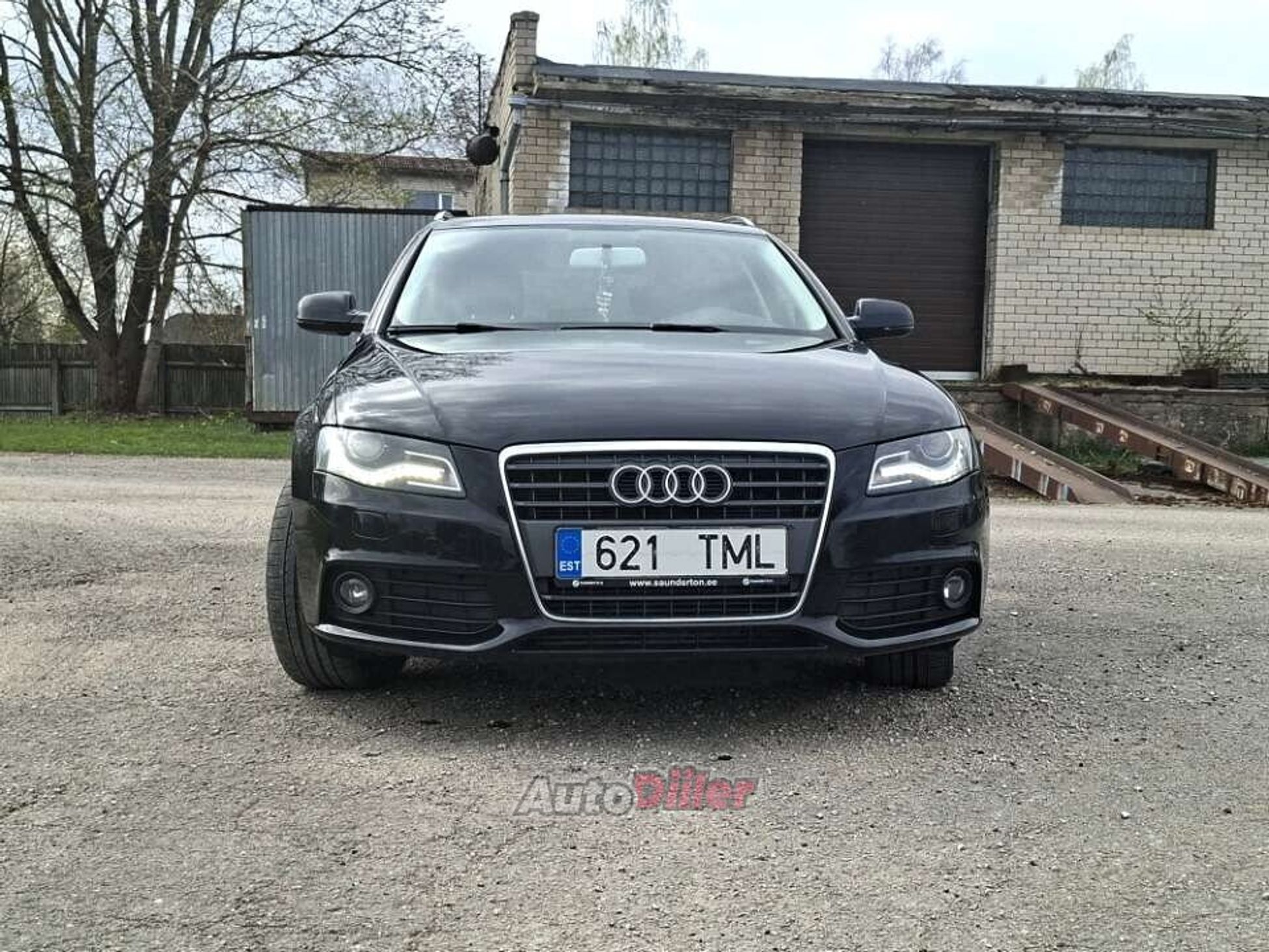Audi A4 2.0 105kW 2010, kuva 2/10