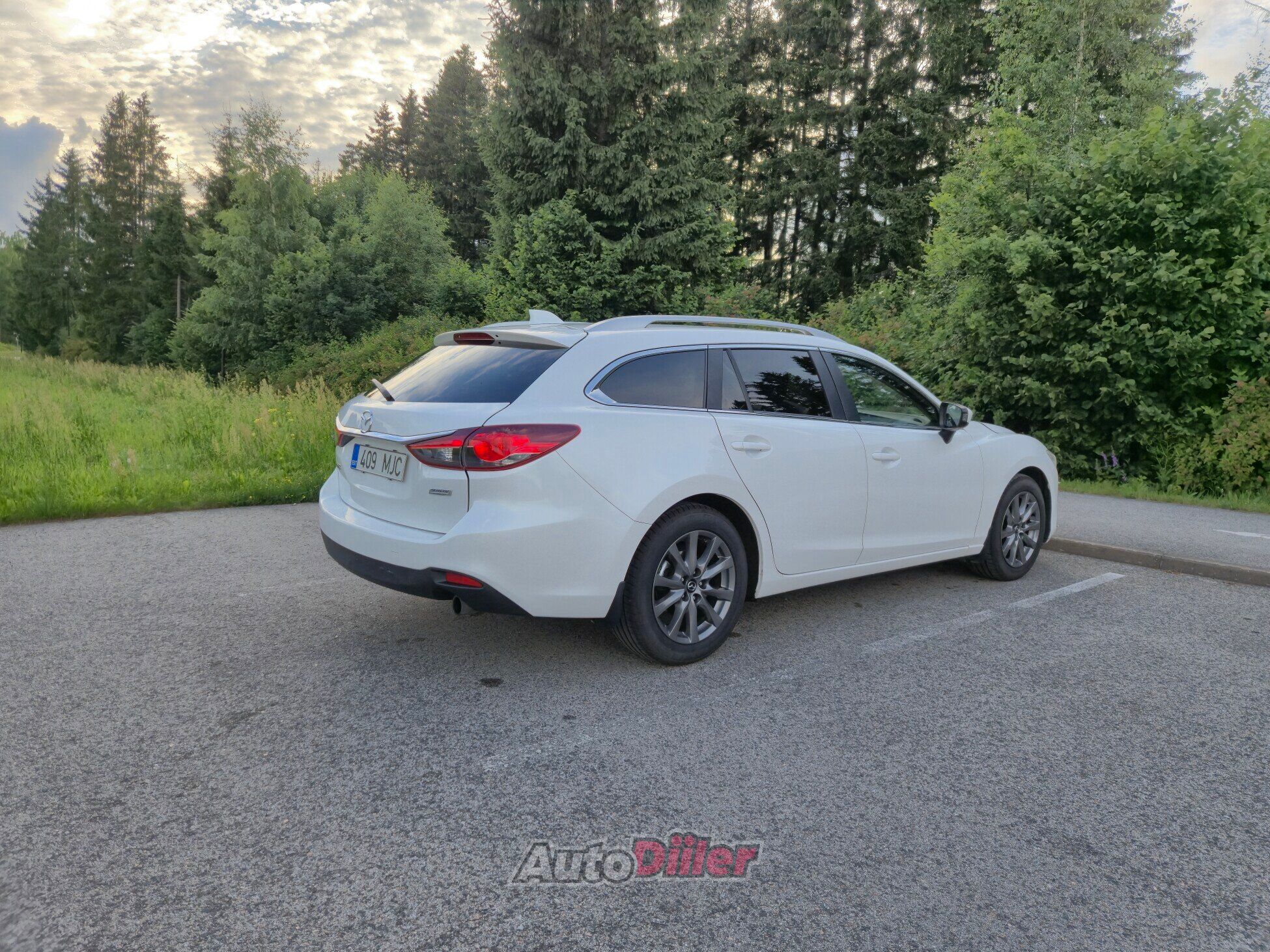 Mazda 6 2.0 121kW 2013, kuva 5/10