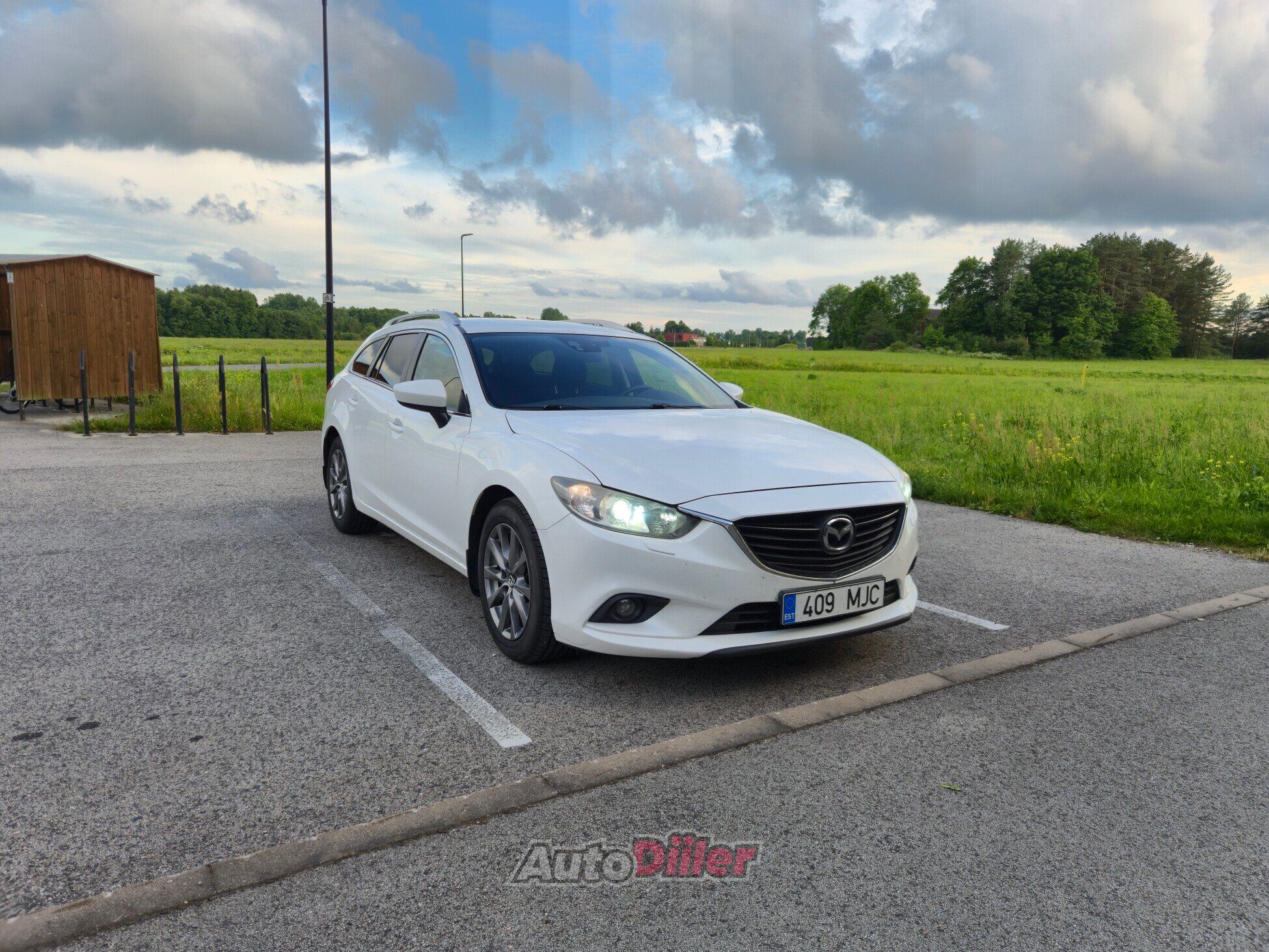 Mazda 6 2.0 121kW 2013, kuva 4/10