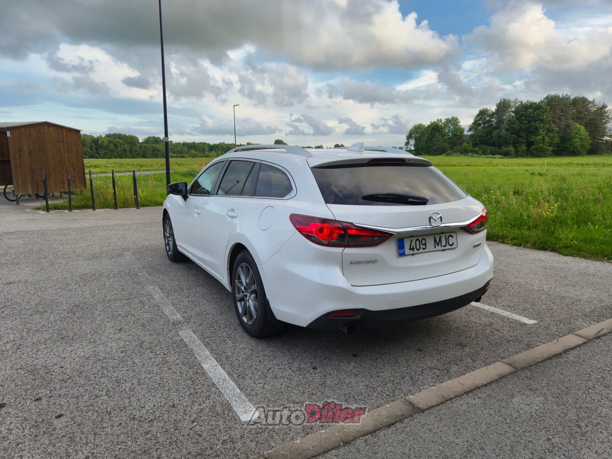 Mazda 6 2.0 121kW 2013, kuva 2/10