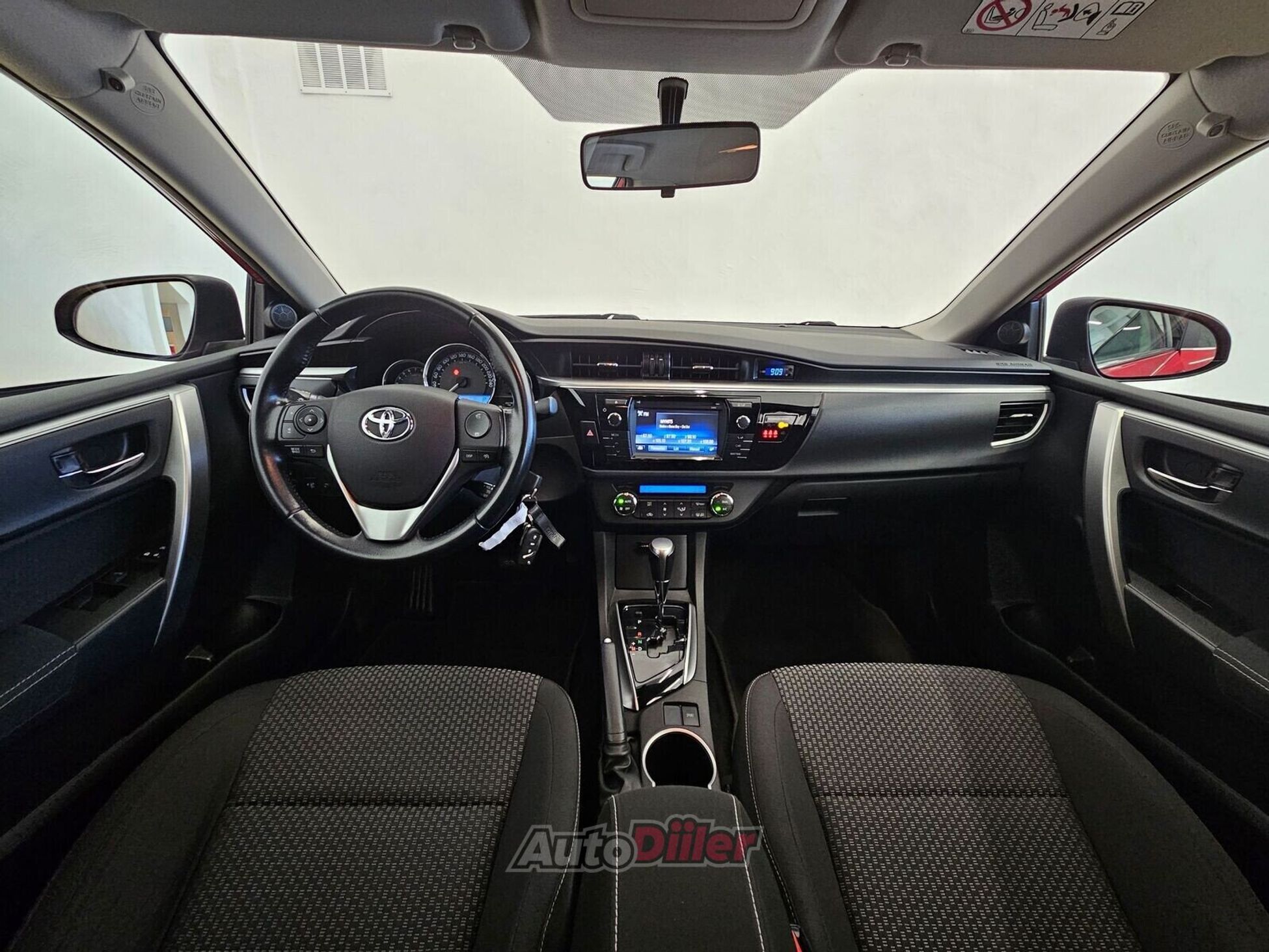 Toyota Corolla Active Plus 1.6 97kW 2015, kuva 7/10