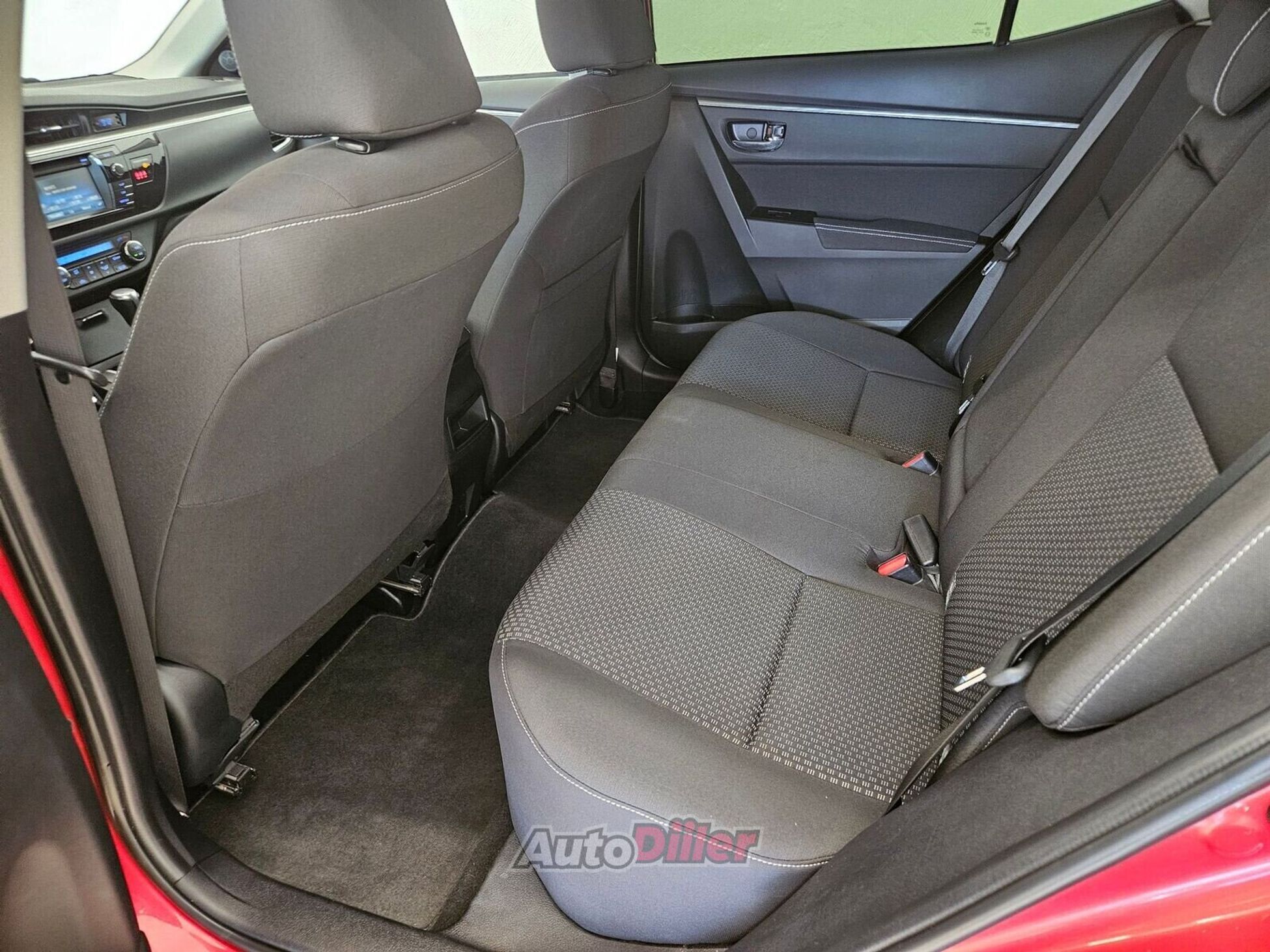 Toyota Corolla Active Plus 1.6 97kW 2015, kuva 6/10