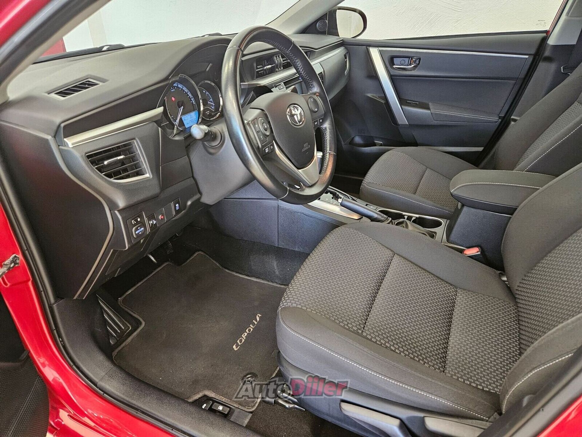 Toyota Corolla Active Plus 1.6 97kW 2015, kuva 5/10