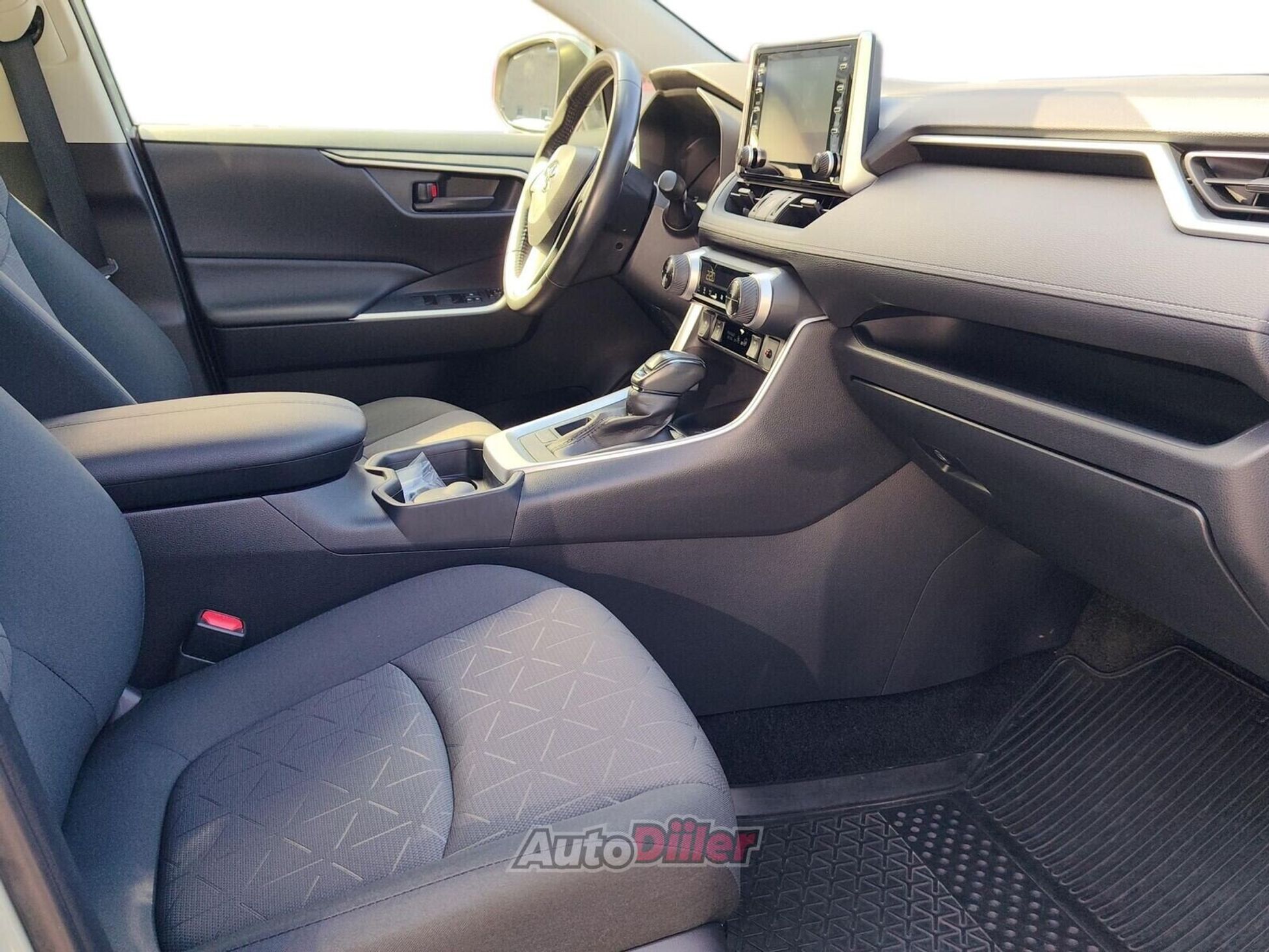 Toyota RAV4 Active 2.5 131kW 2021, kuva 6/10