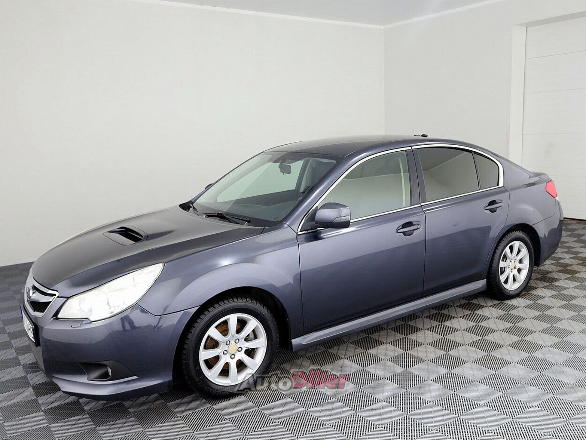 Subaru Legacy 2.0 110kW 2012, photo 2/7